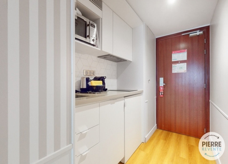 Appartement a vendre  - 1 pièce(s) - 22.72 m2 - Surfyn