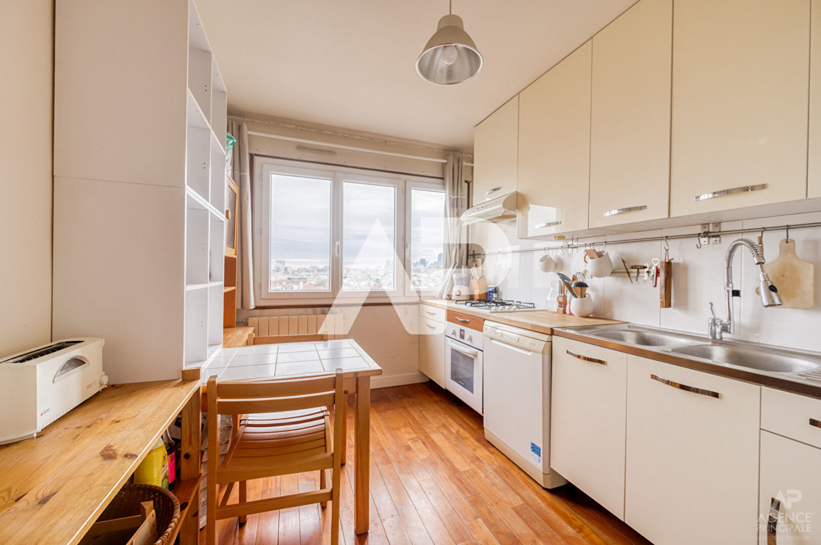 Appartement a louer rueil-malmaison - 2 pièce(s) - 46 m2 - Surfyn