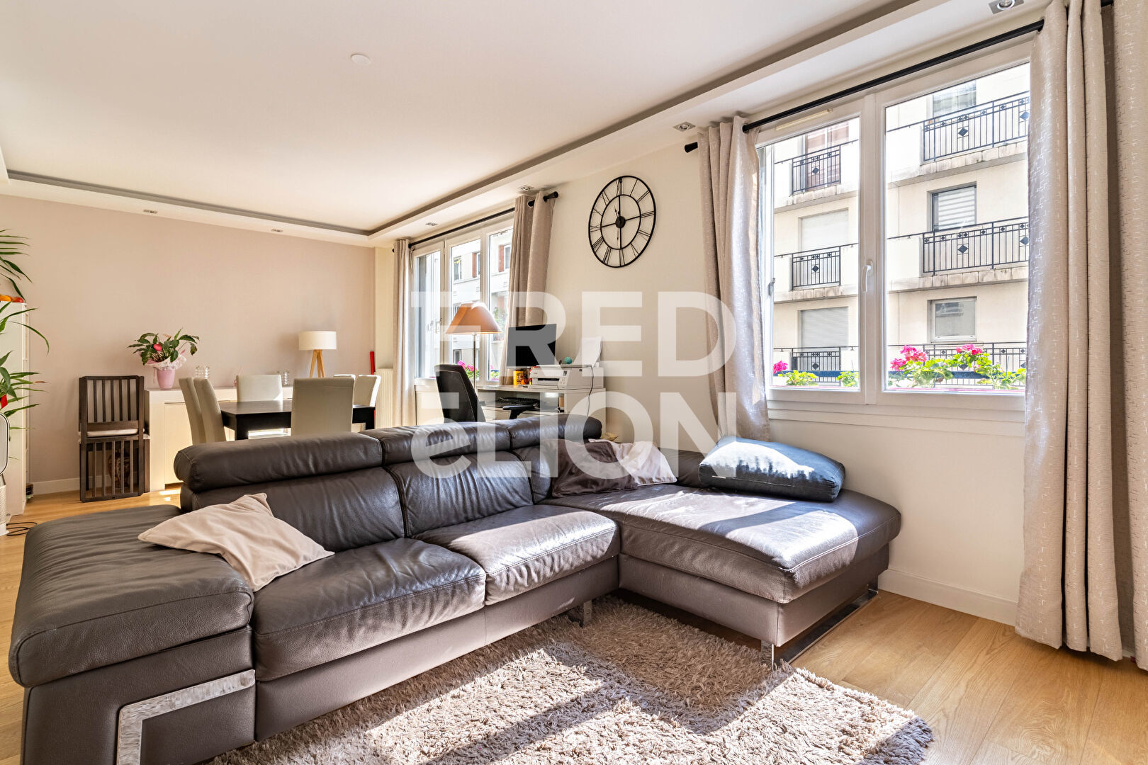 Appartement a louer paris-15e-arrondissement - 5 pièce(s) - 75 m2 - Surfyn