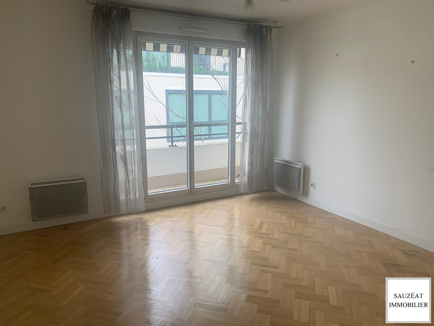 Appartement a louer  - 2 pièce(s) - 39.39 m2 - Surfyn