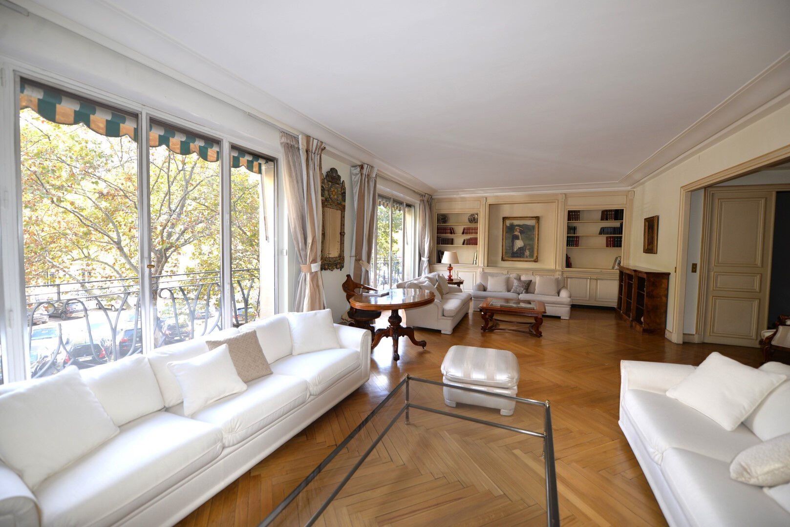 Appartement a louer paris-16e-arrondissement - 5 pièce(s) - 171.23 m2 - Surfyn