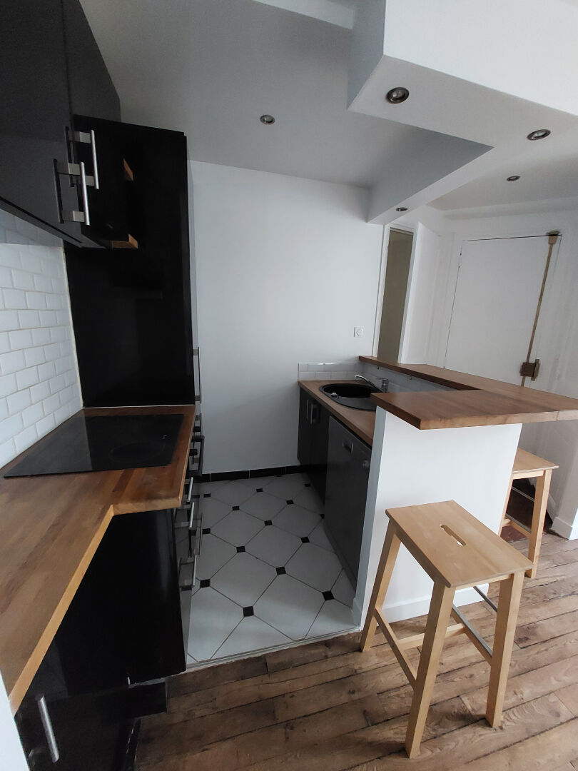 Appartement a louer  - 2 pièce(s) - 35.73 m2 - Surfyn