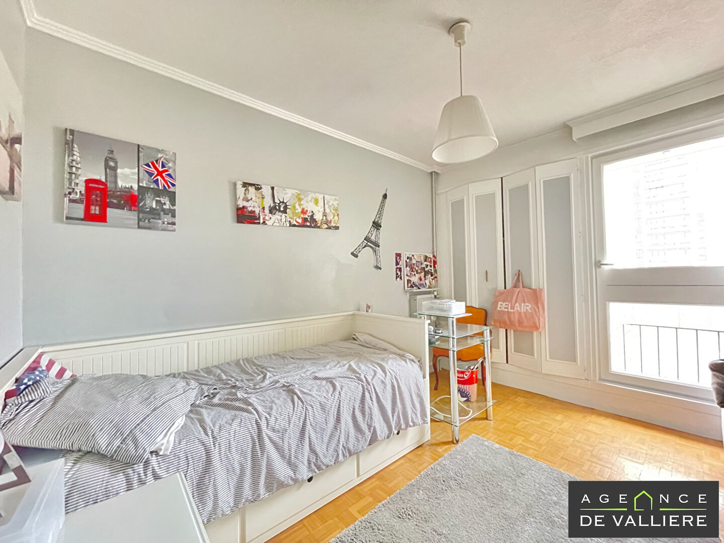 Appartement a louer nanterre - 5 pièce(s) - 101.02 m2 - Surfyn