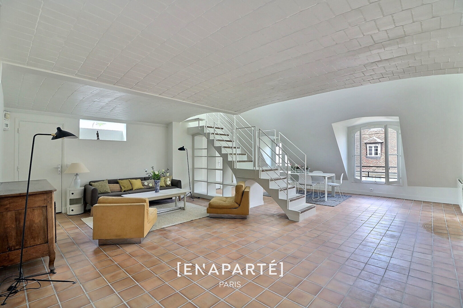 Appartement a louer  - 5 pièce(s) - 230 m2 - Surfyn