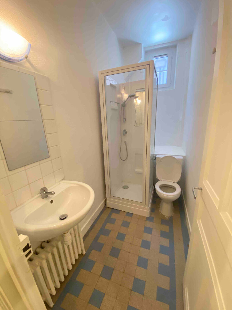 Appartement a louer  - 1 pièce(s) - 30.74 m2 - Surfyn