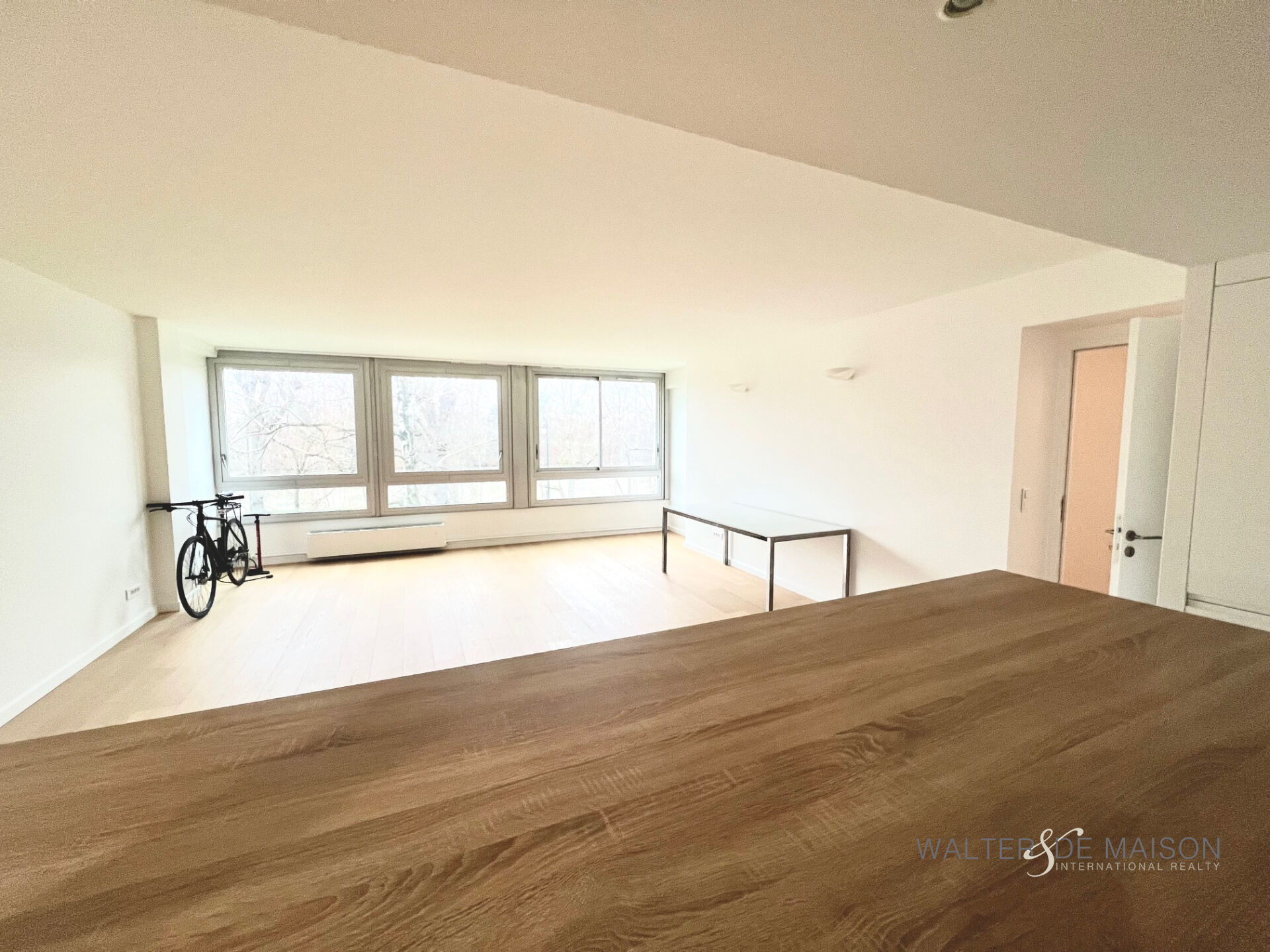 Appartement a louer rueil-malmaison - 4 pièce(s) - 119 m2 - Surfyn