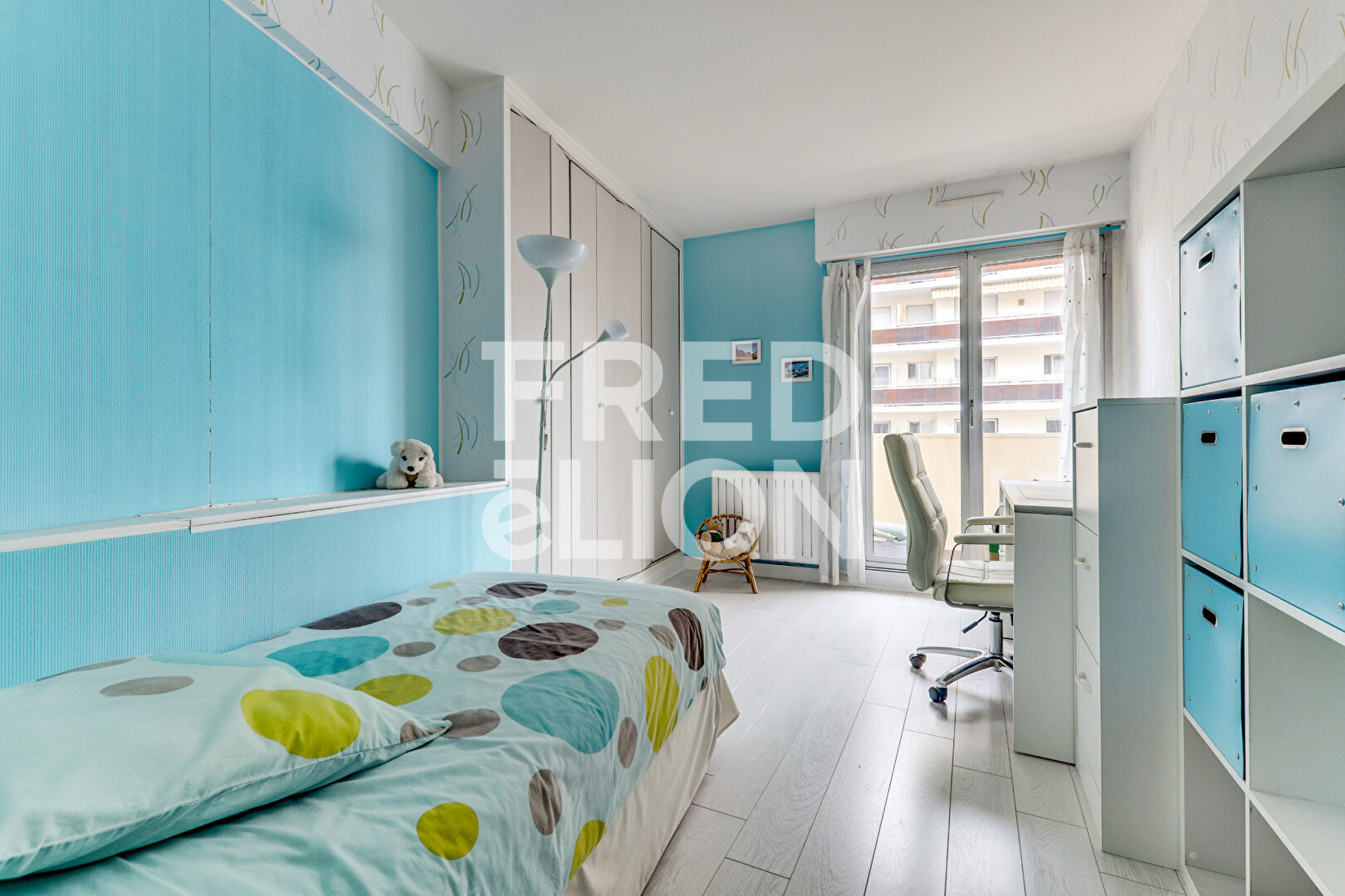 Appartement a louer paris-12e-arrondissement - 5 pièce(s) - 101 m2 - Surfyn