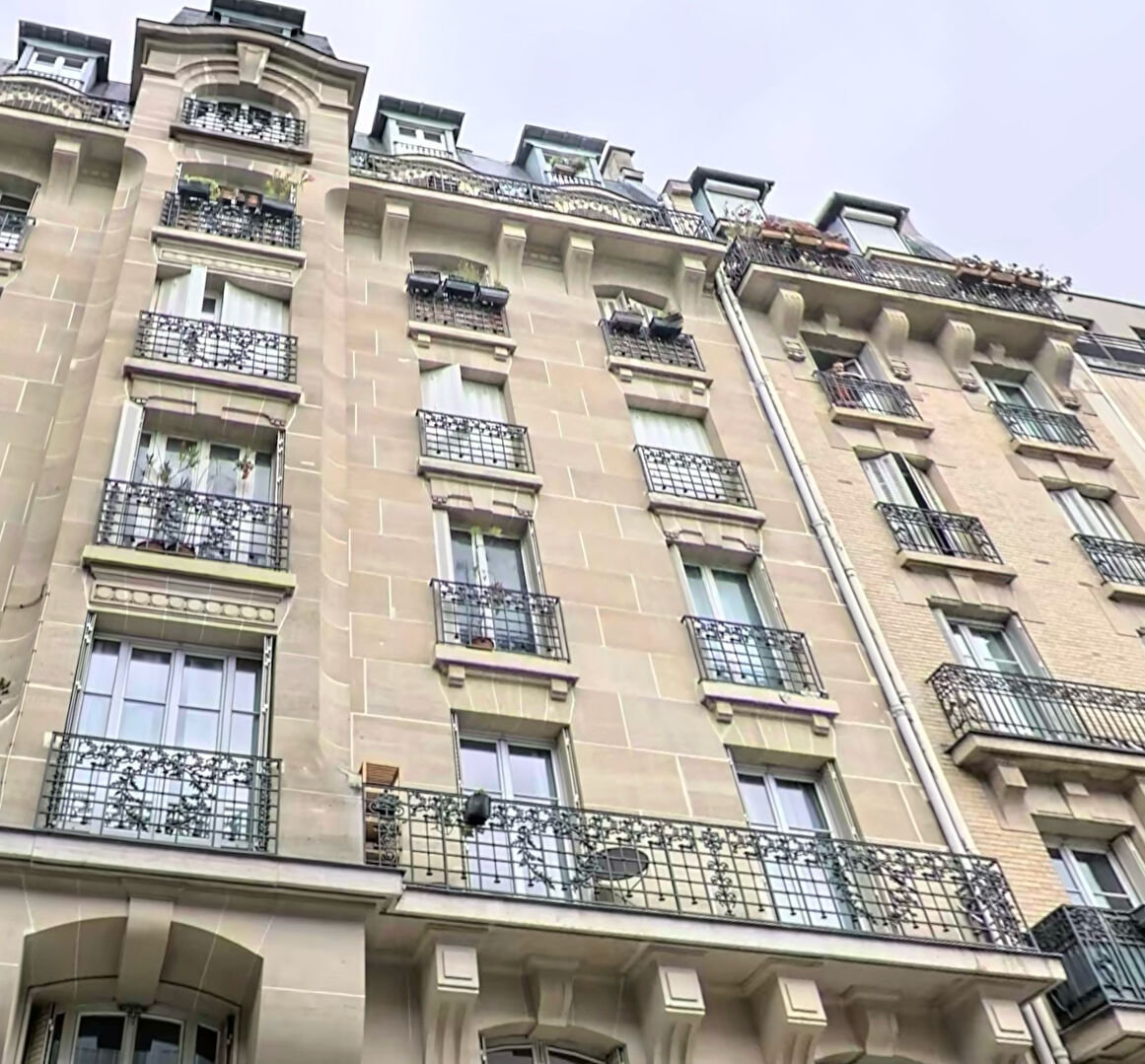 Appartement 3 pièce(s) 60 m²à vendre Paris-18e-arrondissement