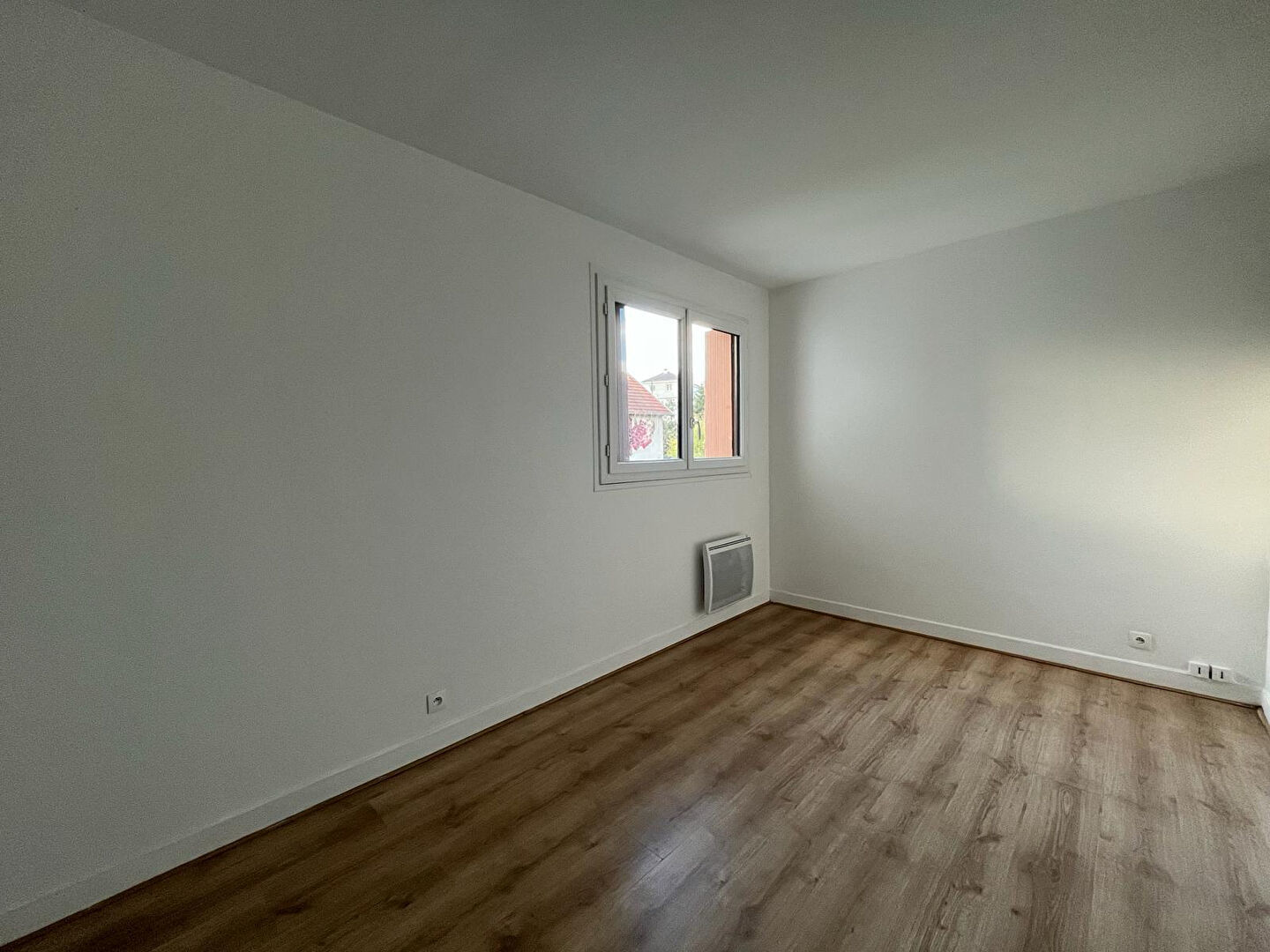 Appartement a louer  - 3 pièce(s) - 55.77 m2 - Surfyn