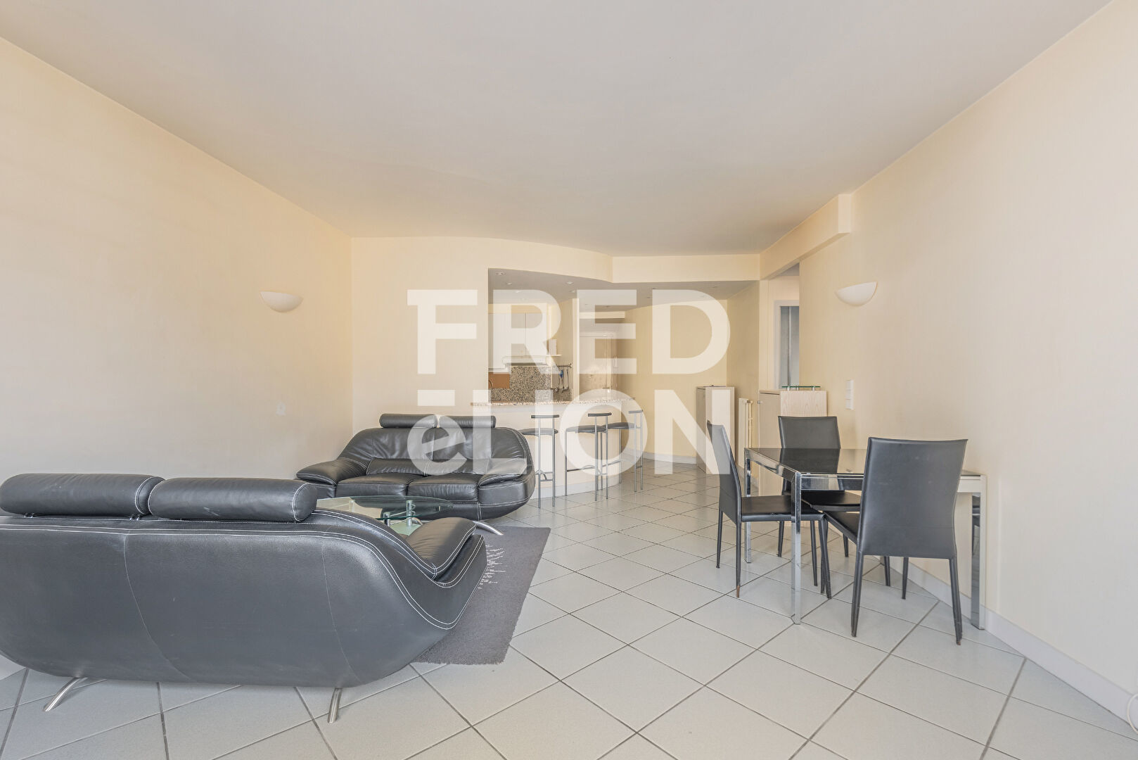 Appartement a vendre  - 3 pièce(s) - 69.73 m2 - Surfyn