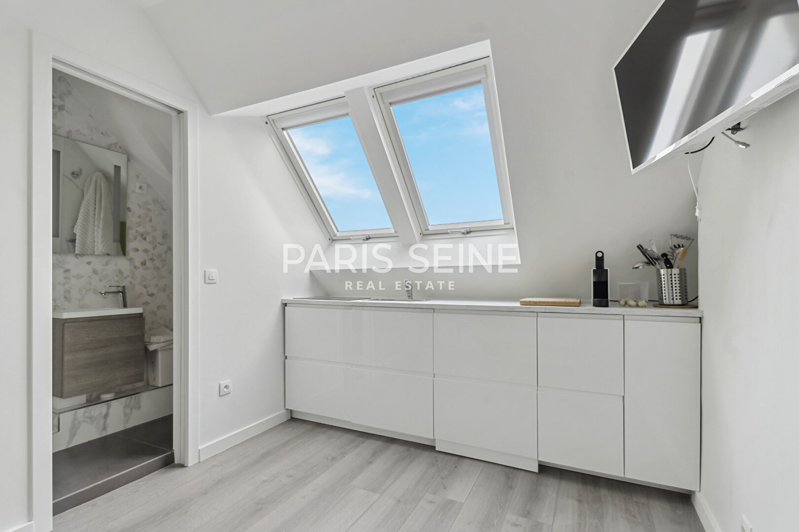 Appartement a louer paris-6e-arrondissement - 1 pièce(s) - 13.7 m2 - Surfyn