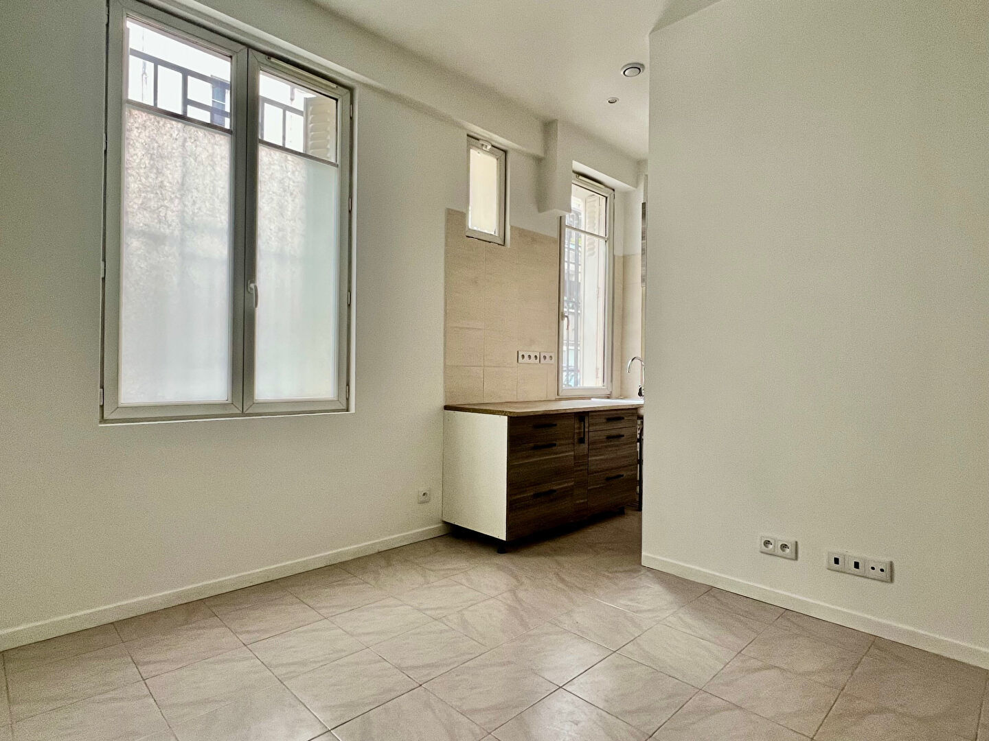 Appartement 1 pièce(s) 18 m²à vendre Paris-18e-arrondissement