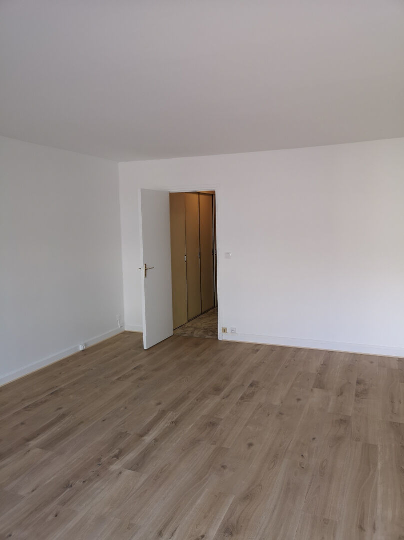 Appartement a louer paris-9e-arrondissement - 1 pièce(s) - 31.02 m2 - Surfyn
