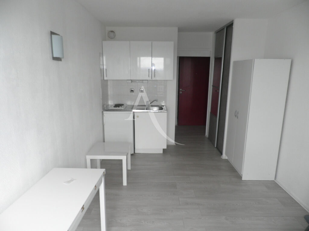 Appartement a louer cergy - 1 pièce(s) - 17.2 m2 - Surfyn