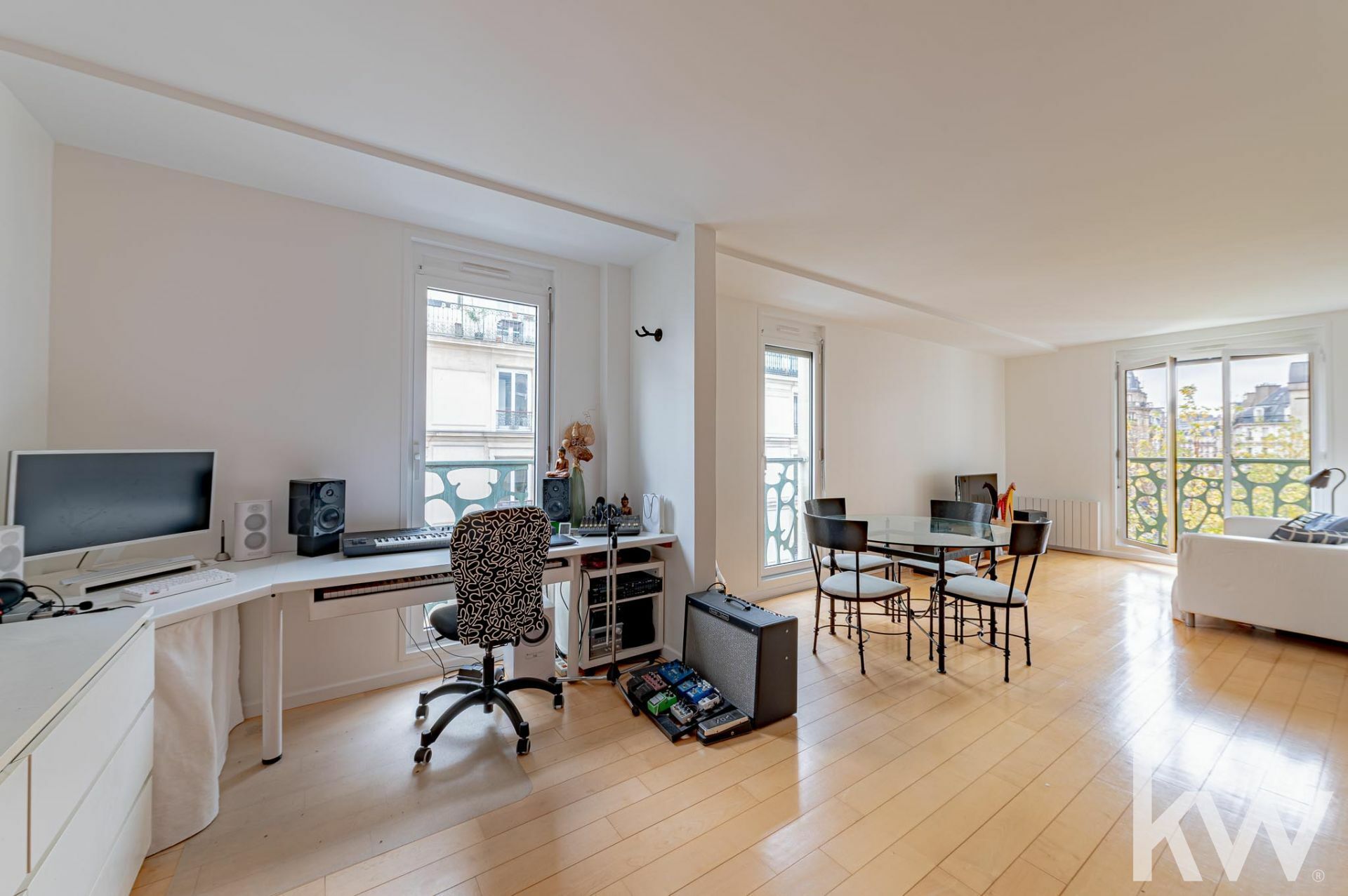 Appartement a louer paris-10e-arrondissement - 5 pièce(s) - 93.62 m2 - Surfyn