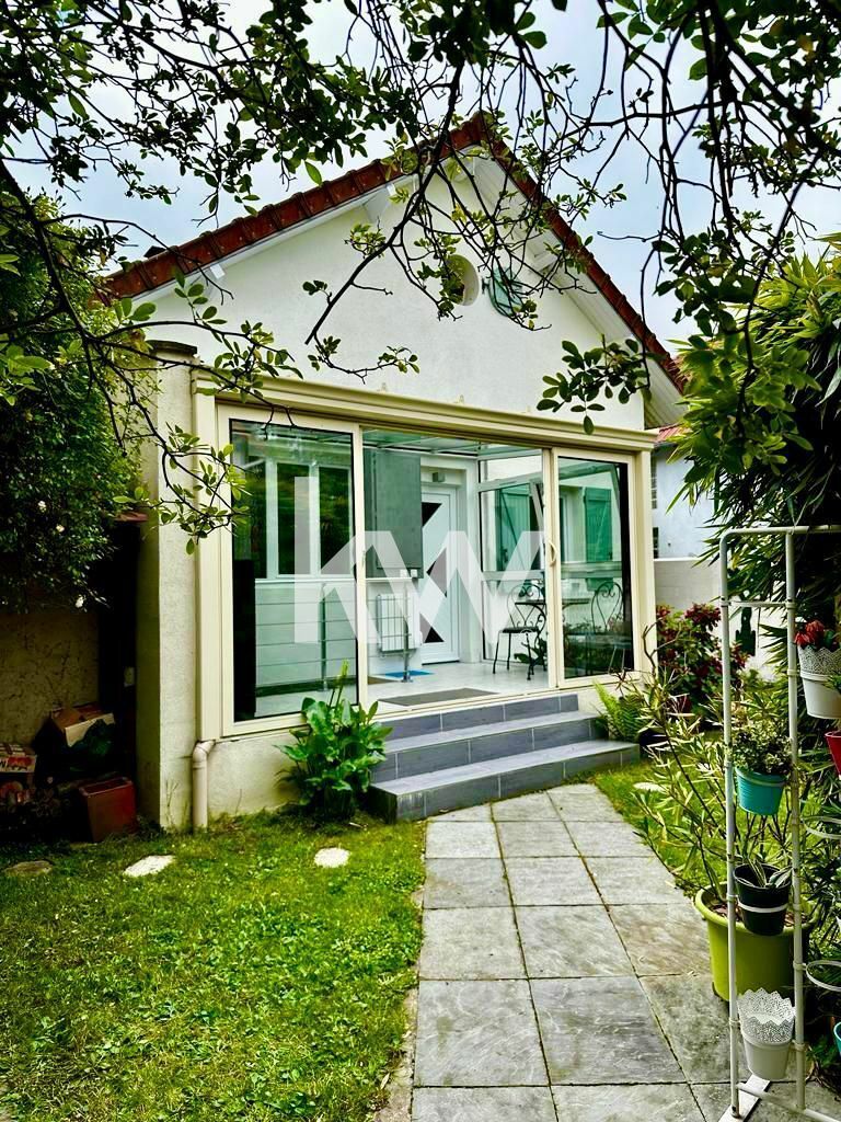 Maison a vendre  - 3 pièce(s) - 83.38 m2 - Surfyn