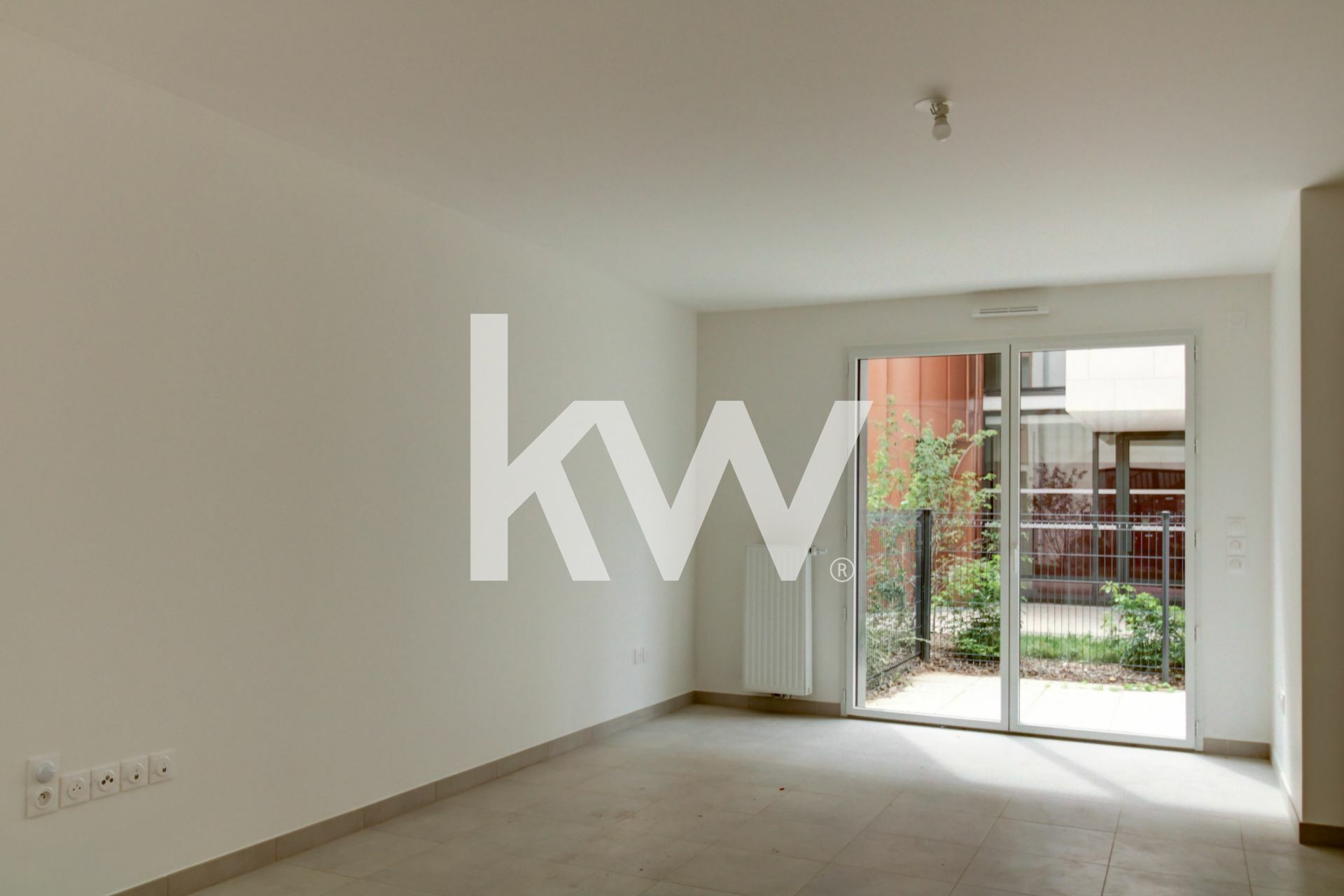 Maison a louer clichy - 5 pièce(s) - 110 m2 - Surfyn