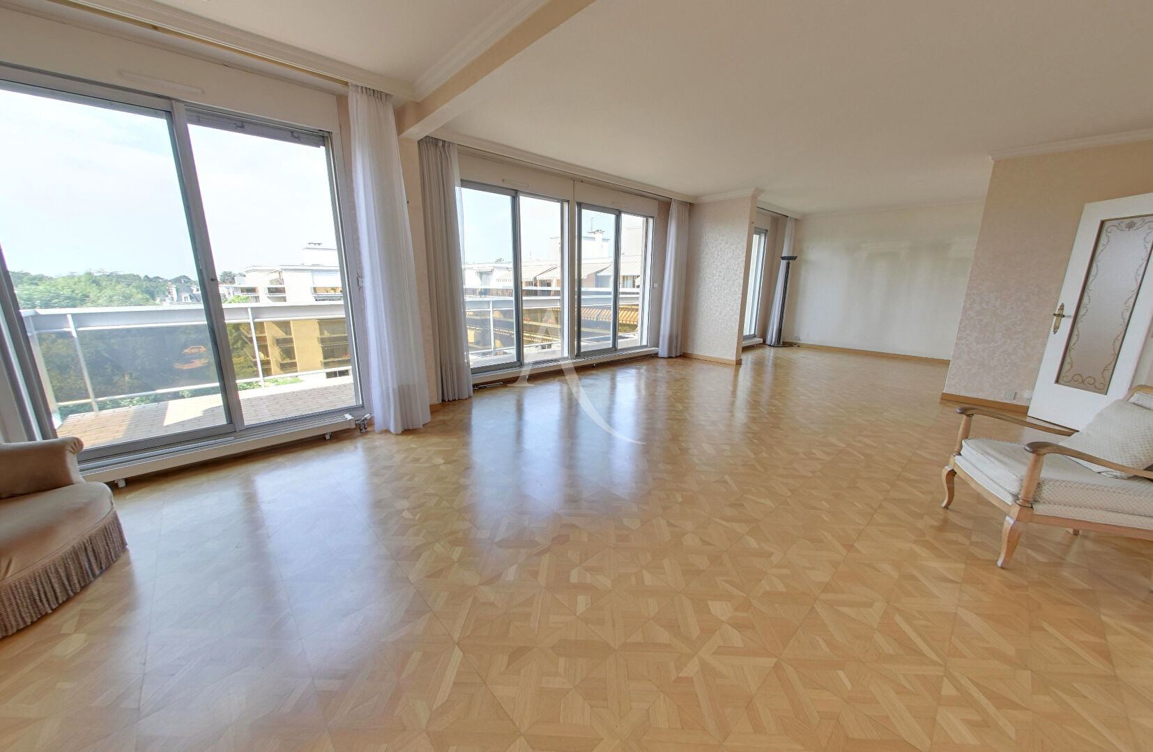 Appartement 5 pièces 106 m² Fontenay-sous-Bois