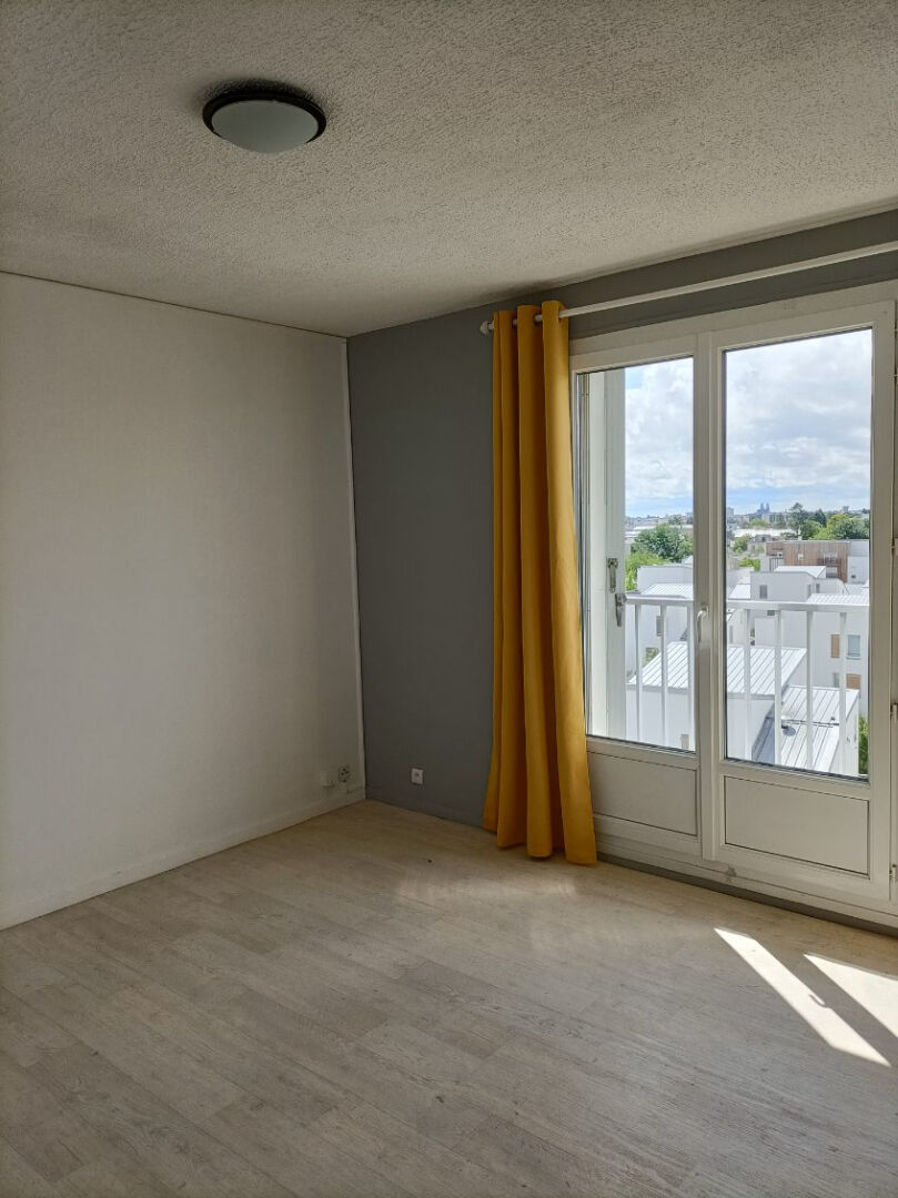 Appartement 1 pièce 27 m² Saint-Jean-de-Braye
