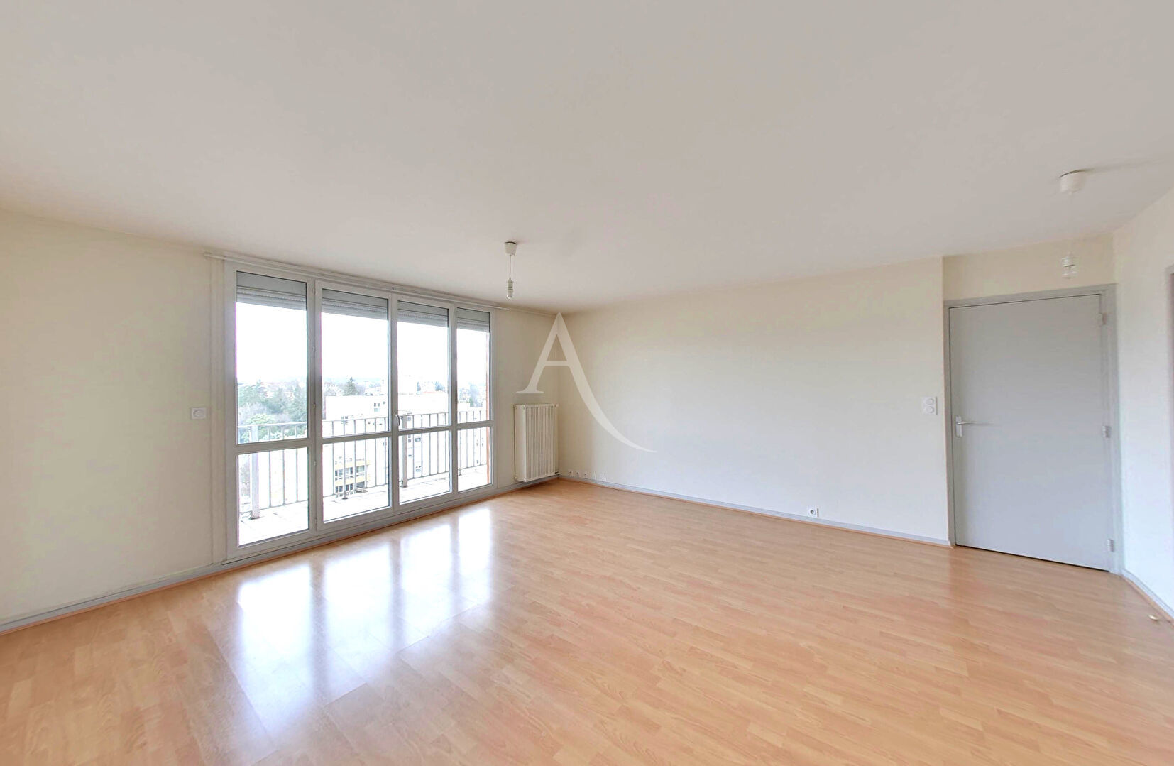 Appartement 4 pièces 93 m² Mâcon