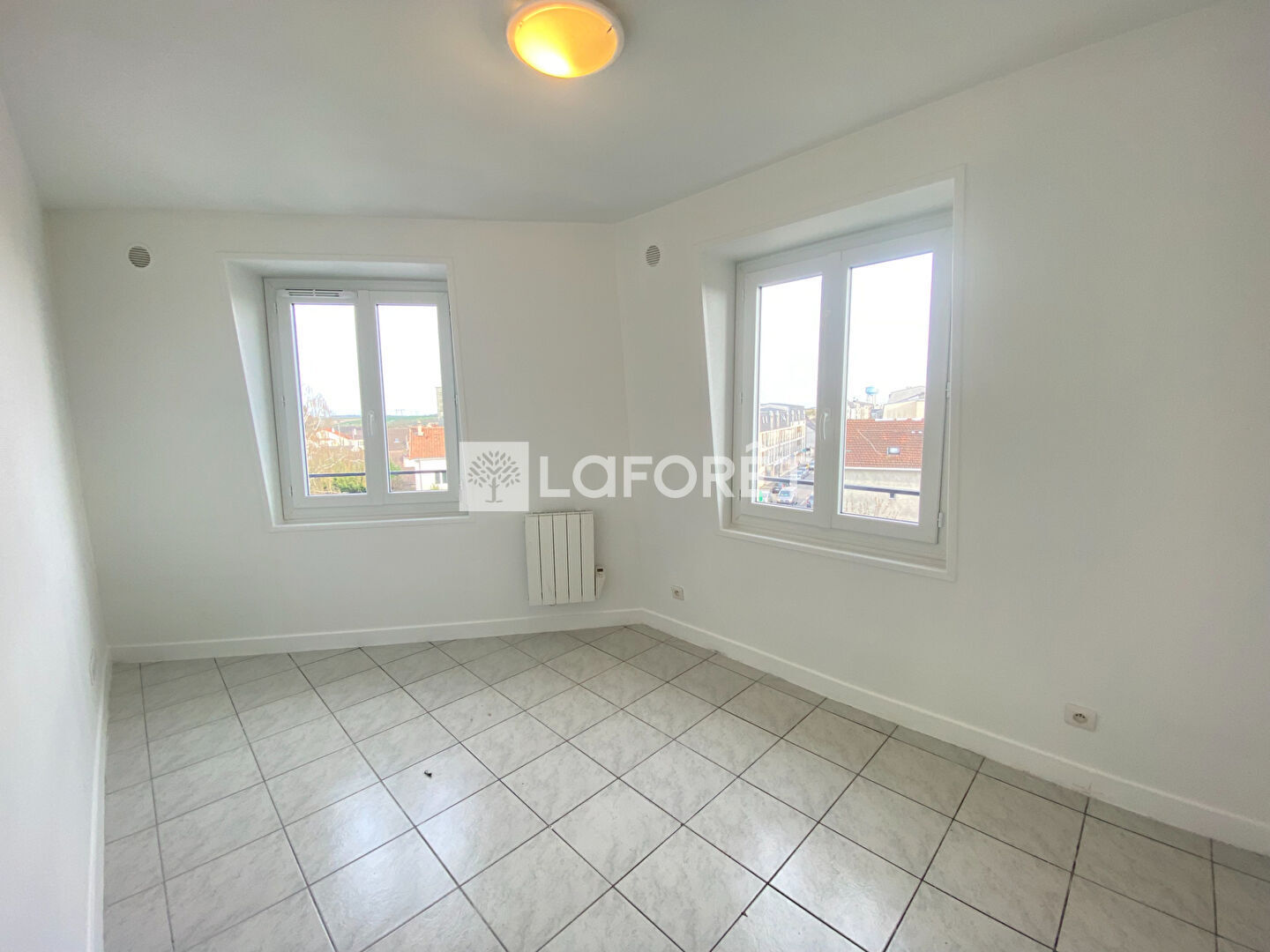 Appartement a louer  - 3 pièce(s) - 41.48 m2 - Surfyn