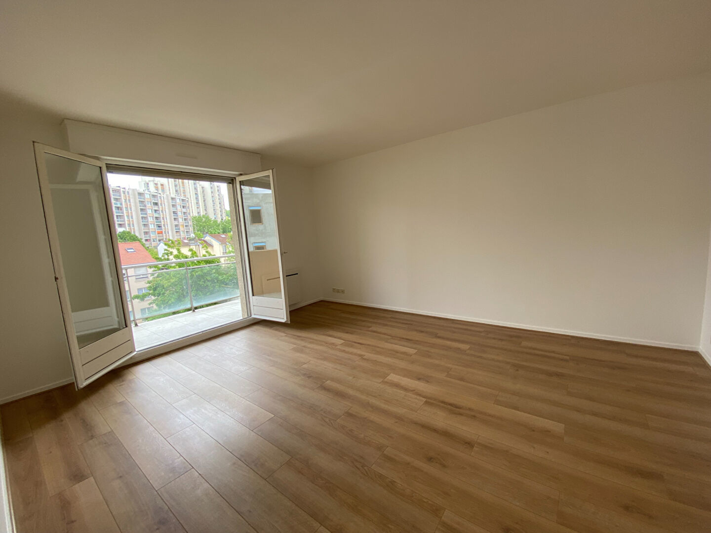 Appartement a louer chaville - 2 pièce(s) - 50.18 m2 - Surfyn