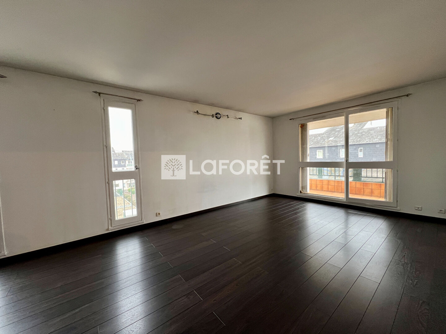Appartement a louer eragny - 4 pièce(s) - 81 m2 - Surfyn