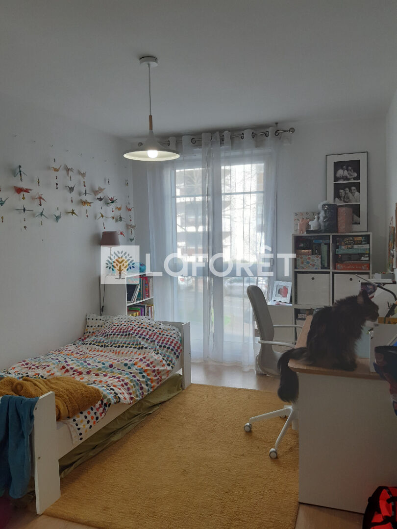 Appartement a louer chatillon - 4 pièce(s) - 92.8 m2 - Surfyn