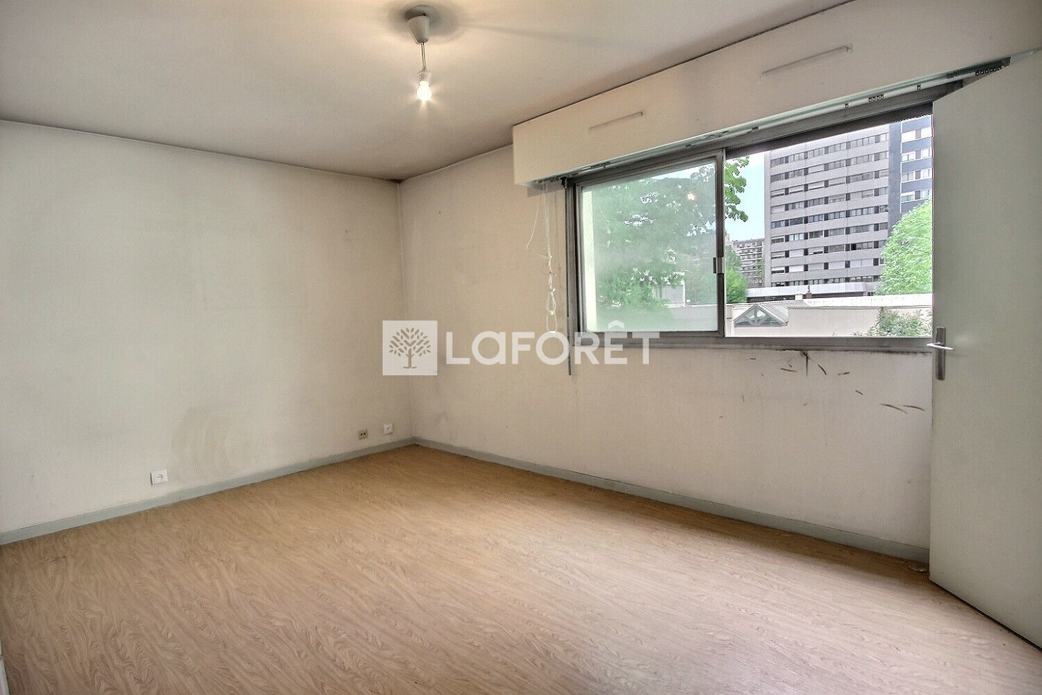 Appartement a vendre  - 1 pièce(s) - 21.8 m2 - Surfyn