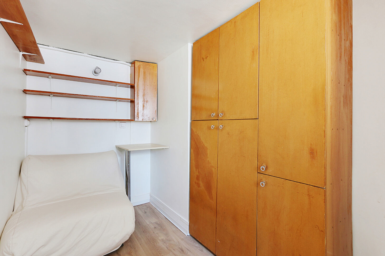 Appartement a vendre  - 1 pièce(s) - 7.5 m2 - Surfyn