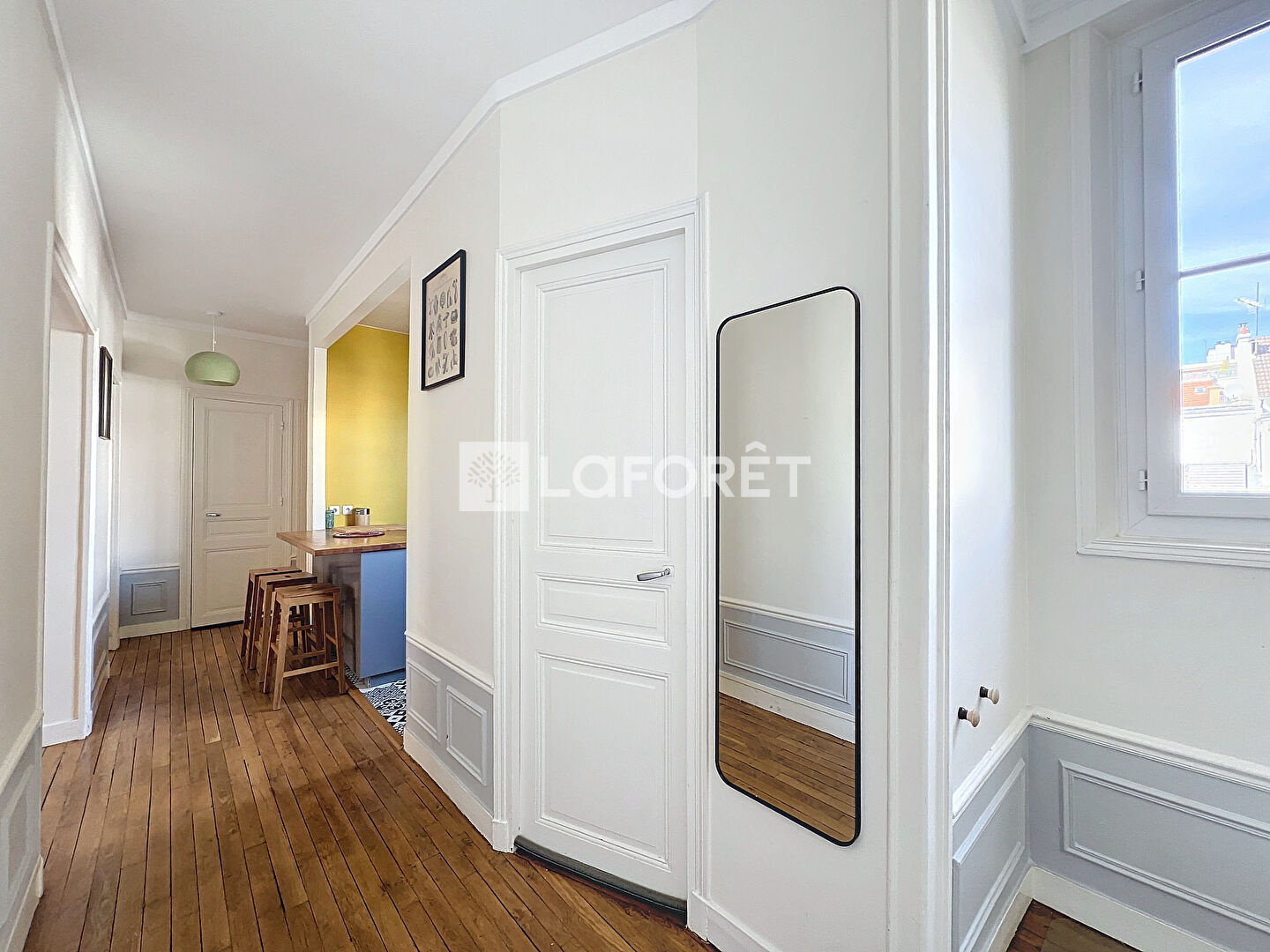 Appartement a louer courbevoie - 3 pièce(s) - 73 m2 - Surfyn