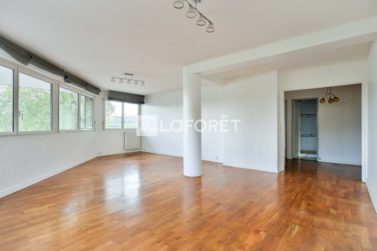 Appartement 5 pièce(s) 121 m²à vendre Paris-16e-arrondissement