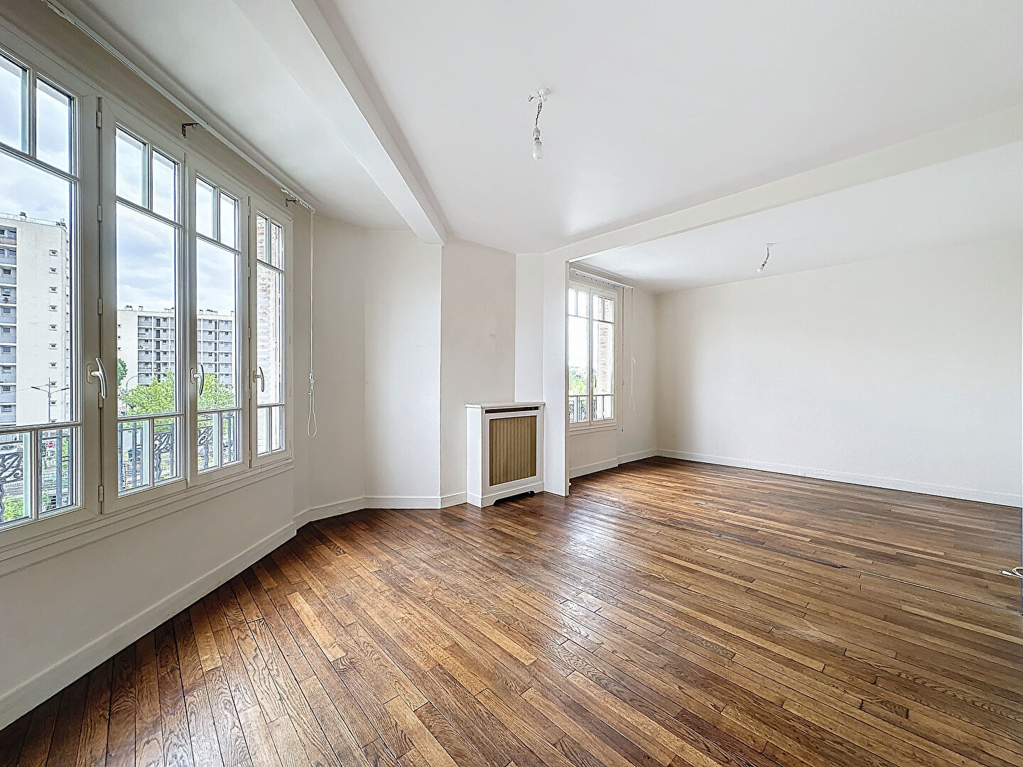 Appartement a louer  - 5 pièce(s) - 98.64 m2 - Surfyn