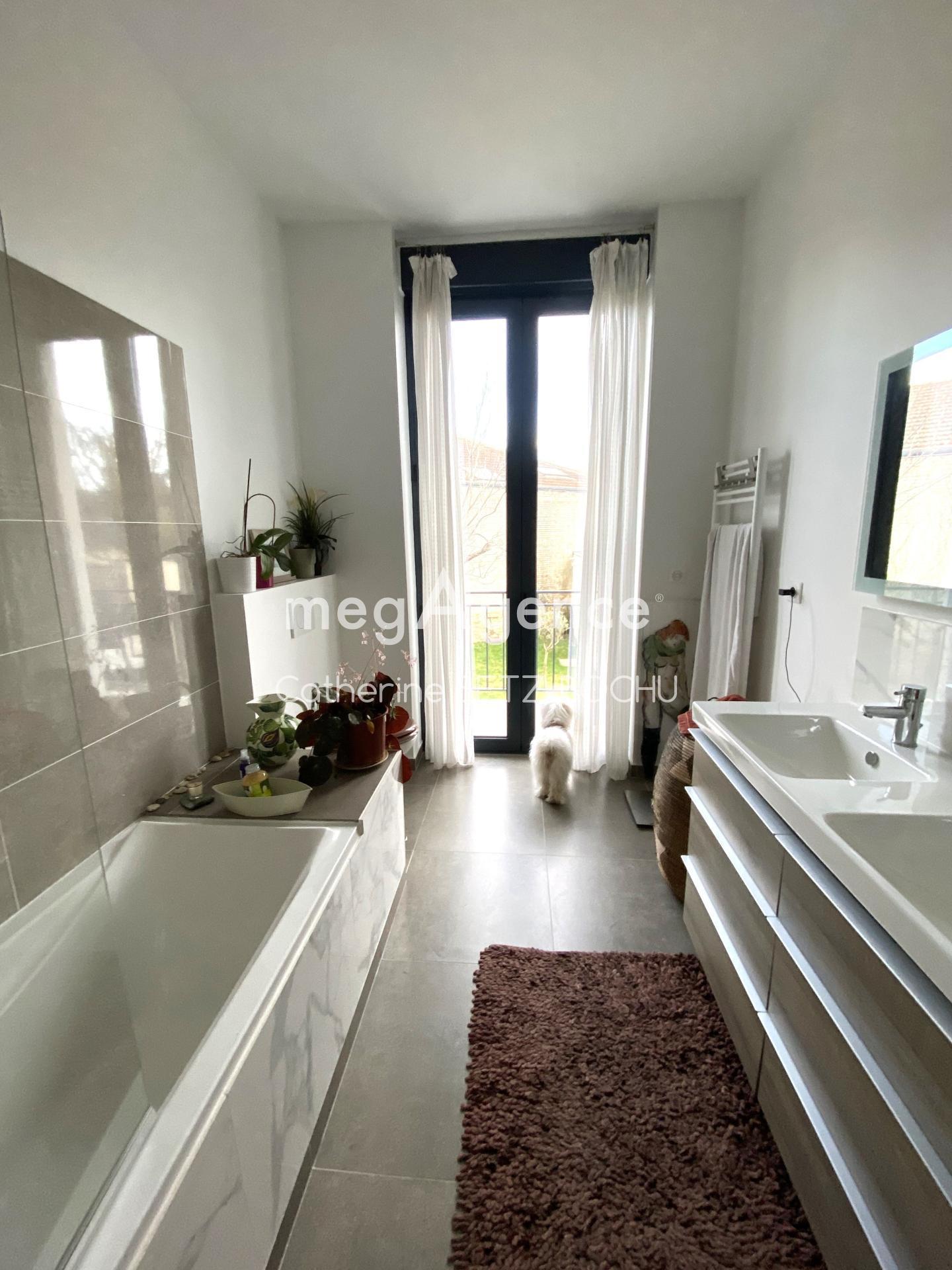 Appartement a louer enghien-les-bains - 5 pièce(s) - 111 m2 - Surfyn