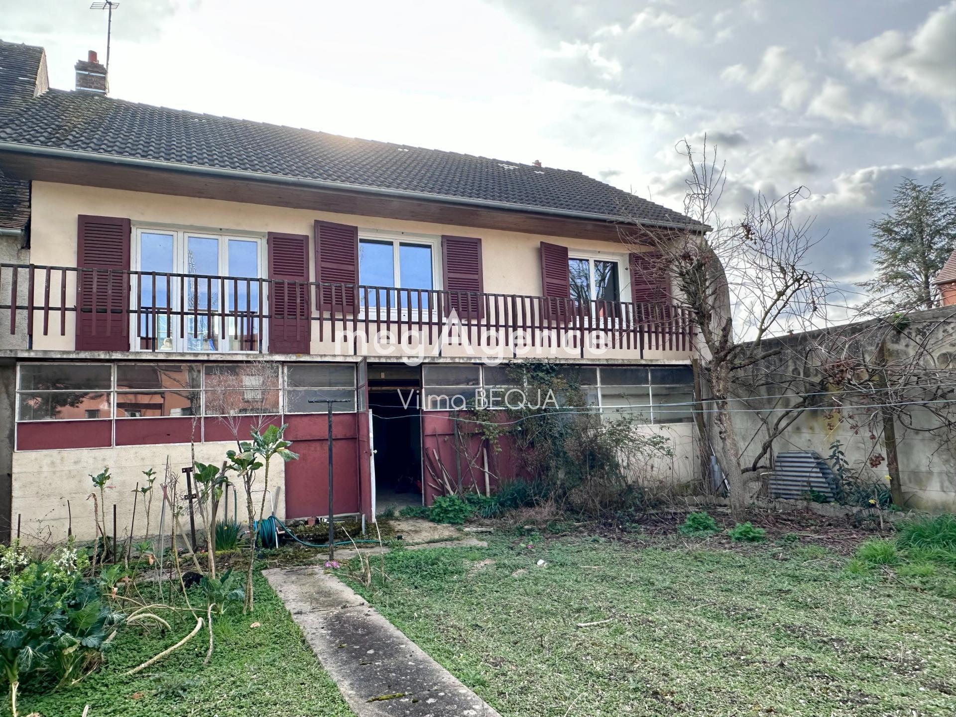 Maison 3 pièces 79 m² Pont-sur-Yonne