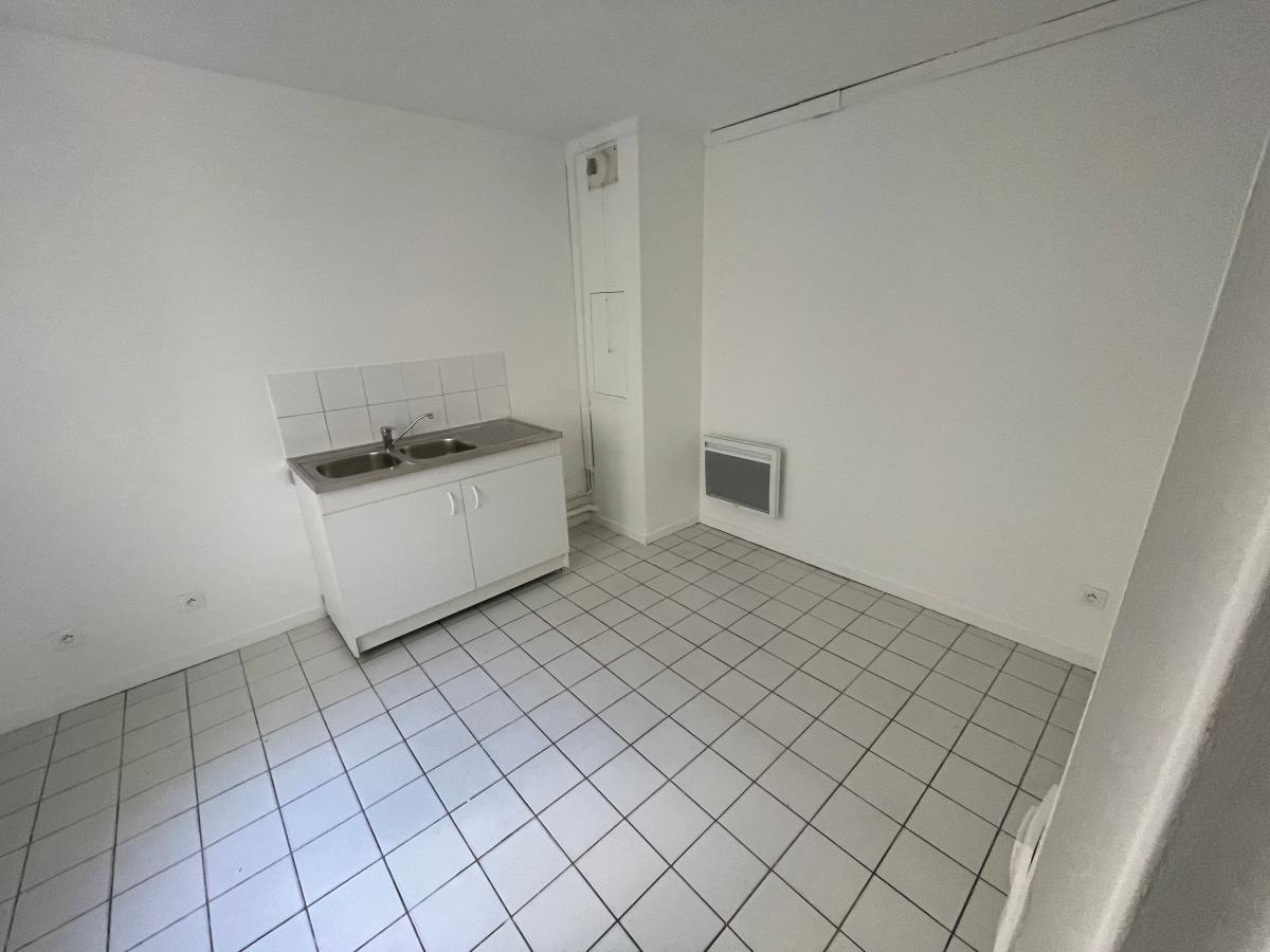 Appartement a louer  - 5 pièce(s) - 137 m2 - Surfyn