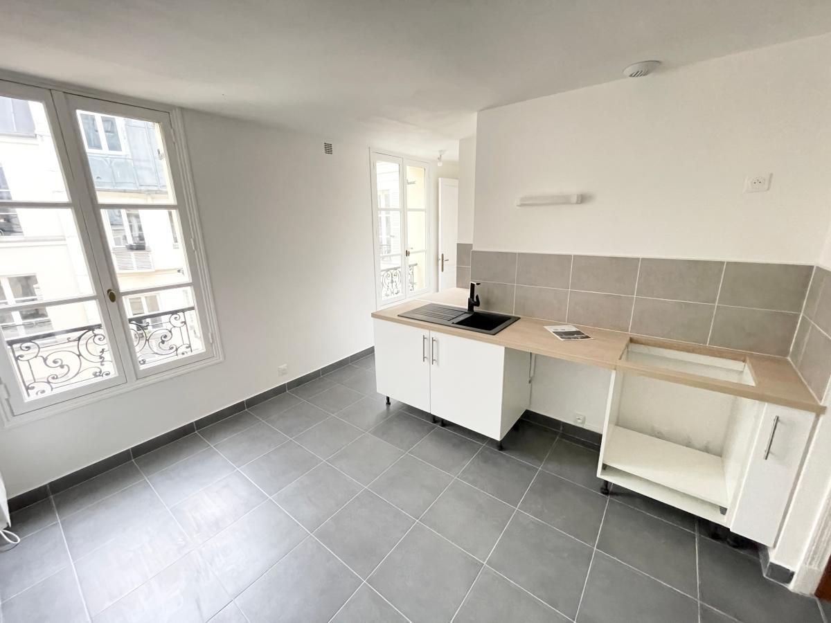 Appartement a louer  - 5 pièce(s) - 141 m2 - Surfyn