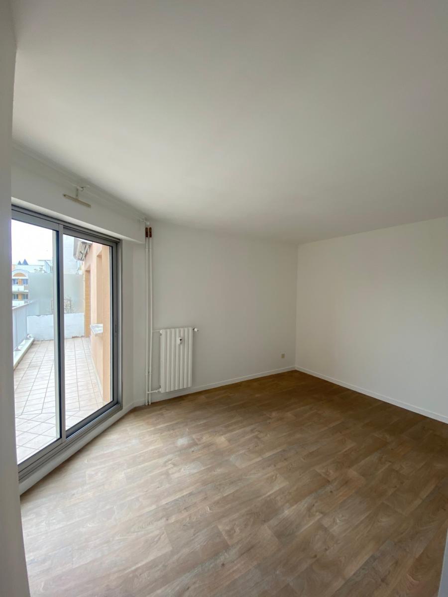 Appartement a louer puteaux - 3 pièce(s) - 72 m2 - Surfyn