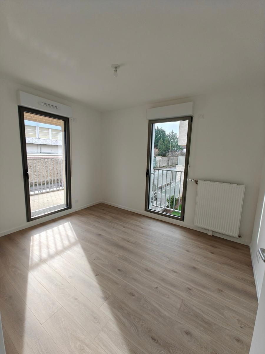 Appartement a louer rueil-malmaison - 3 pièce(s) - 67 m2 - Surfyn