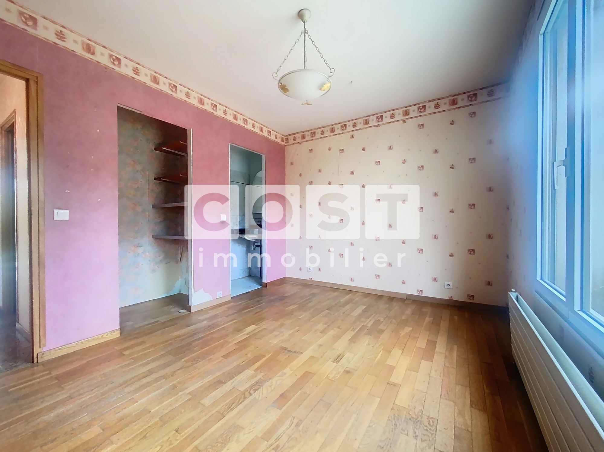 Maison a vendre  - 8 pièce(s) - 160 m2 - Surfyn