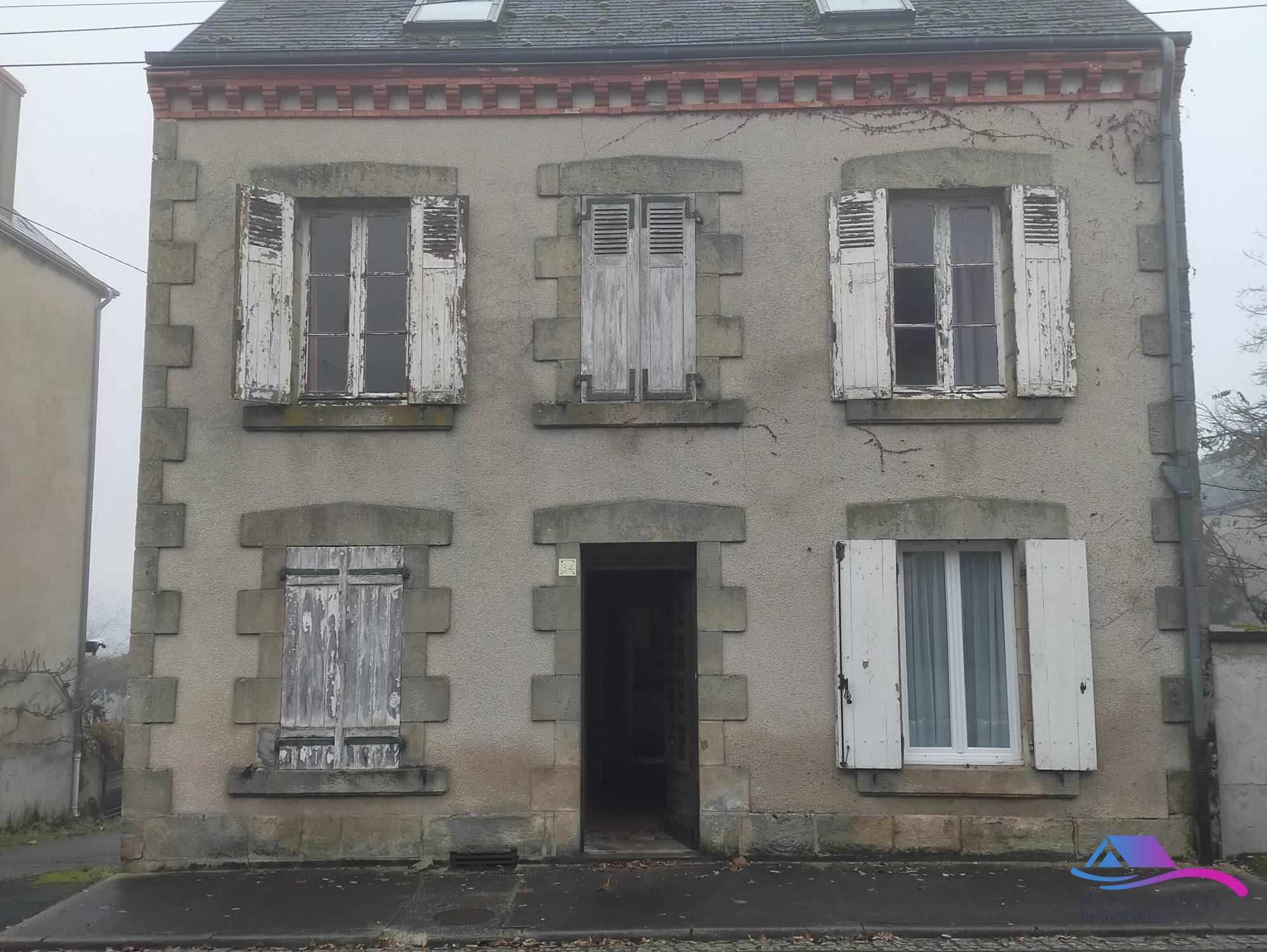 Maison 6 pièces 150 m² Sainte-Sévère-sur-Indre