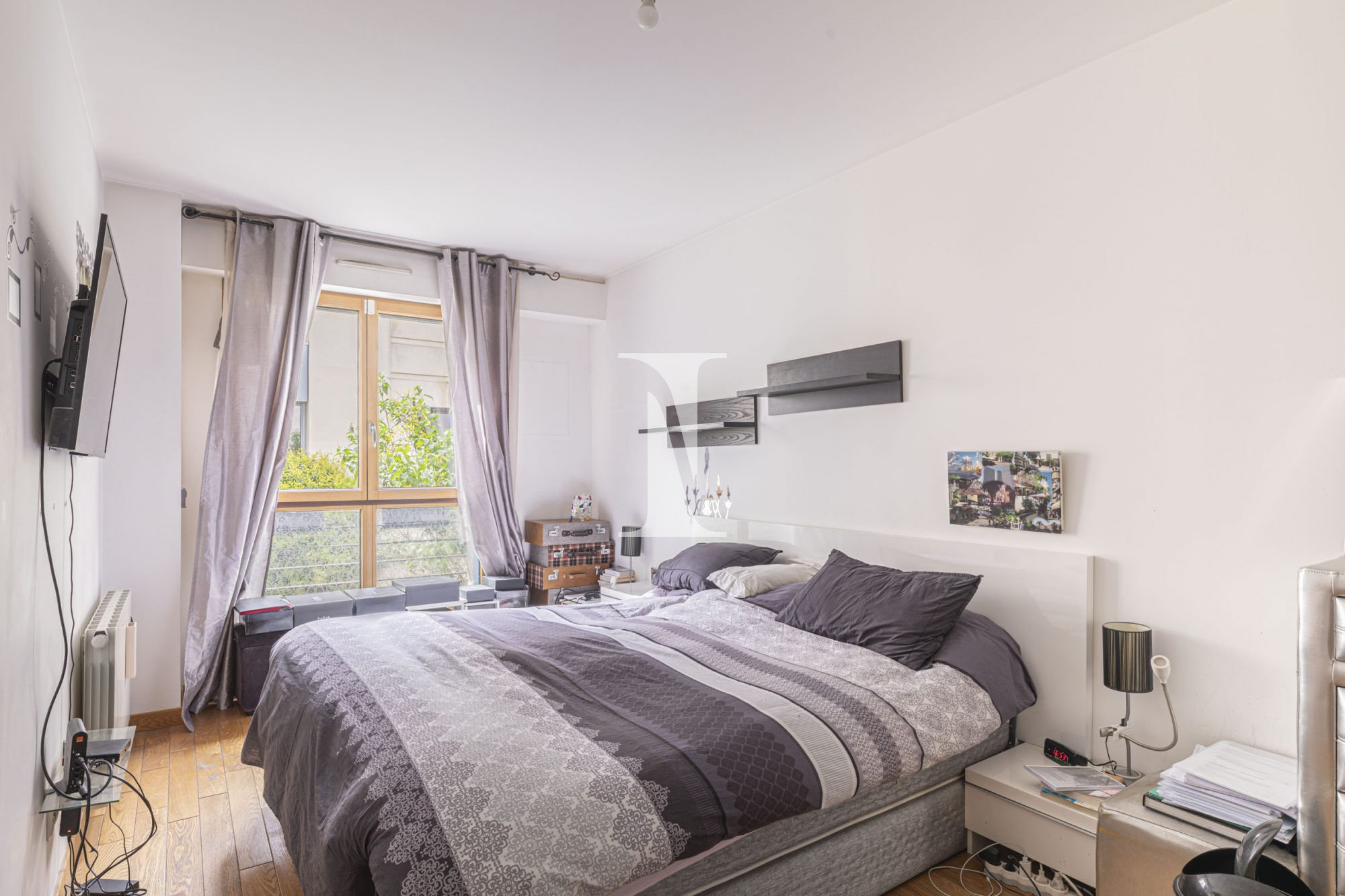 Appartement a louer paris-20e-arrondissement - 6 pièce(s) - 150 m2 - Surfyn