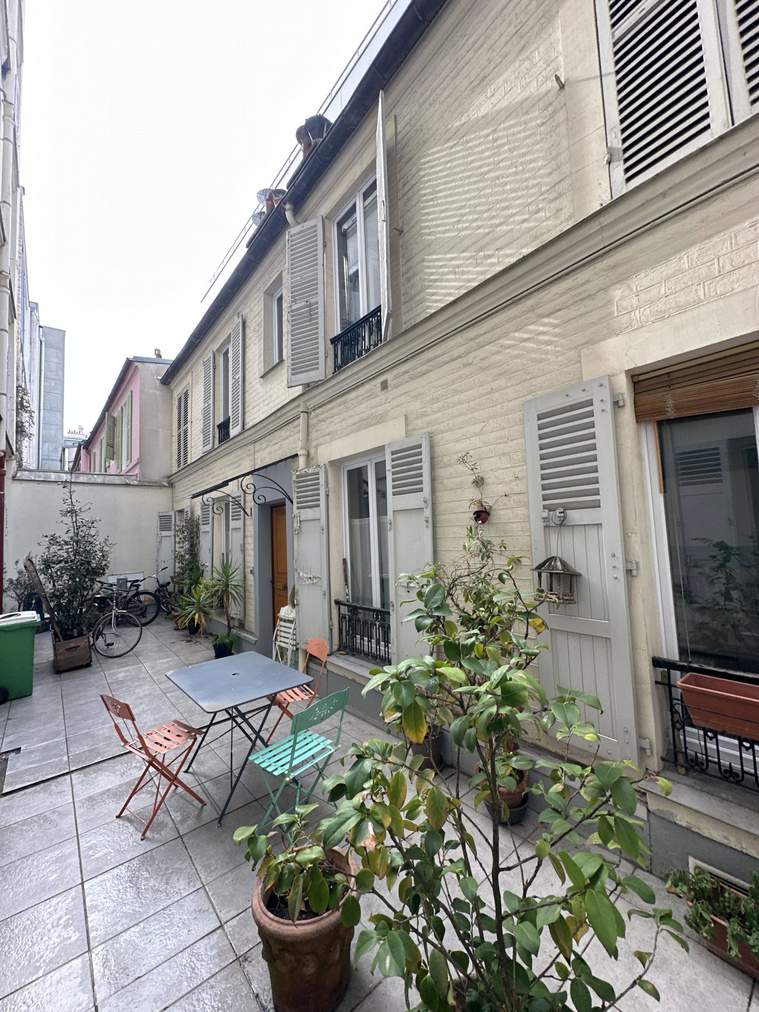 Maison a louer paris-8e-arrondissement - 5 pièce(s) - 106 m2 - Surfyn