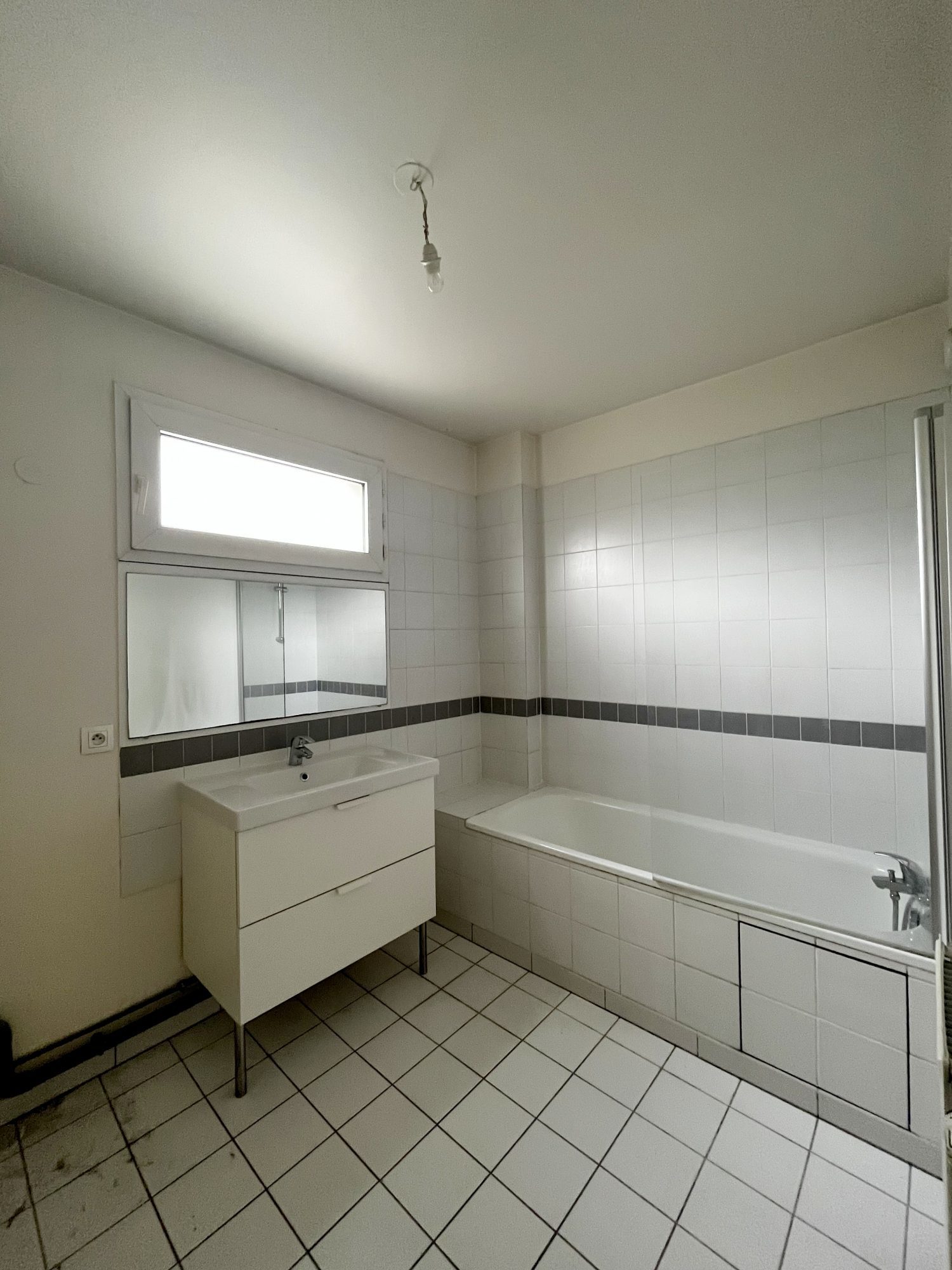 Appartement a louer asnieres-sur-seine - 1 pièce(s) - 44 m2 - Surfyn