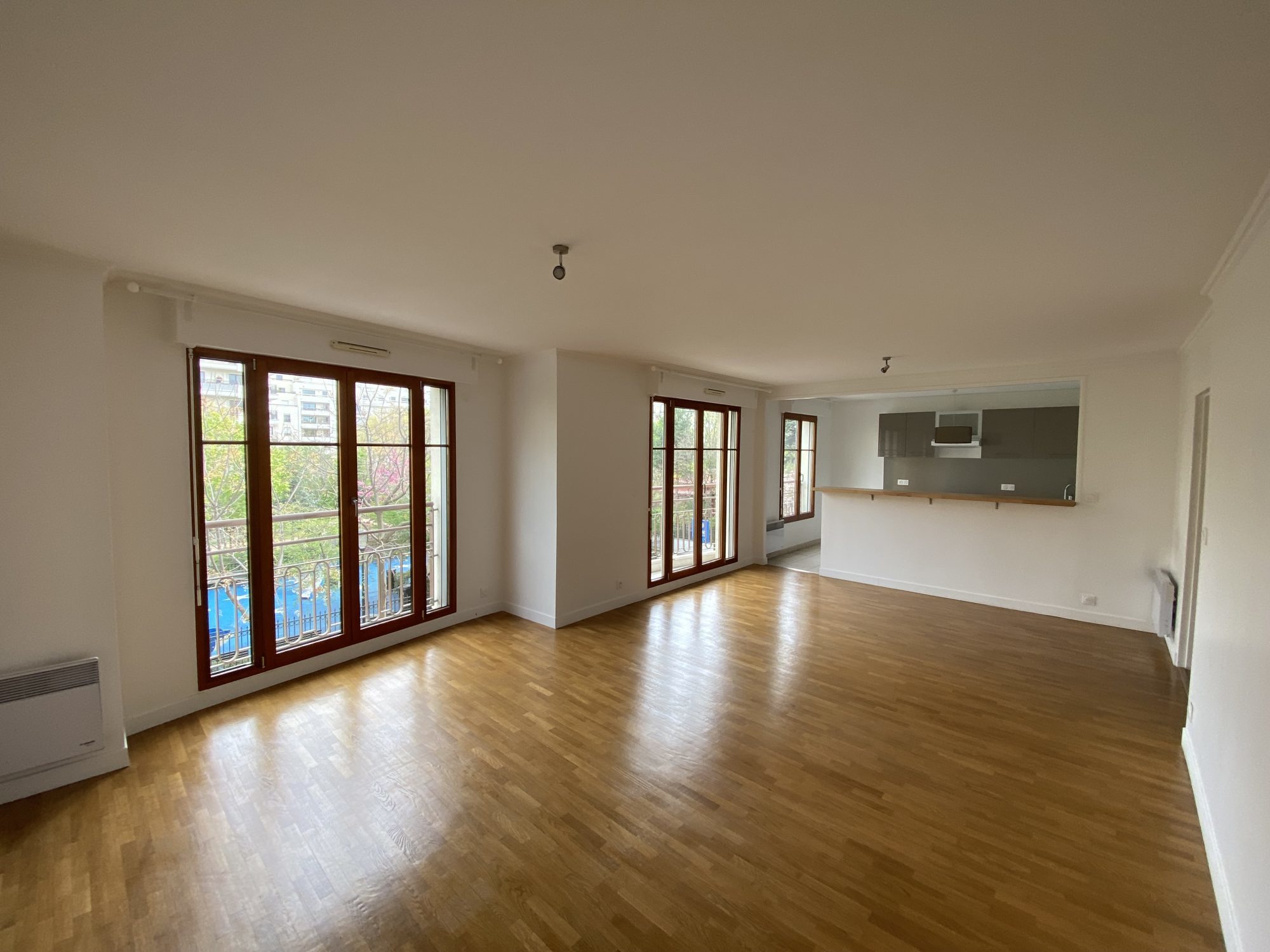 Appartement a louer levallois-perret - 4 pièce(s) - 102 m2 - Surfyn