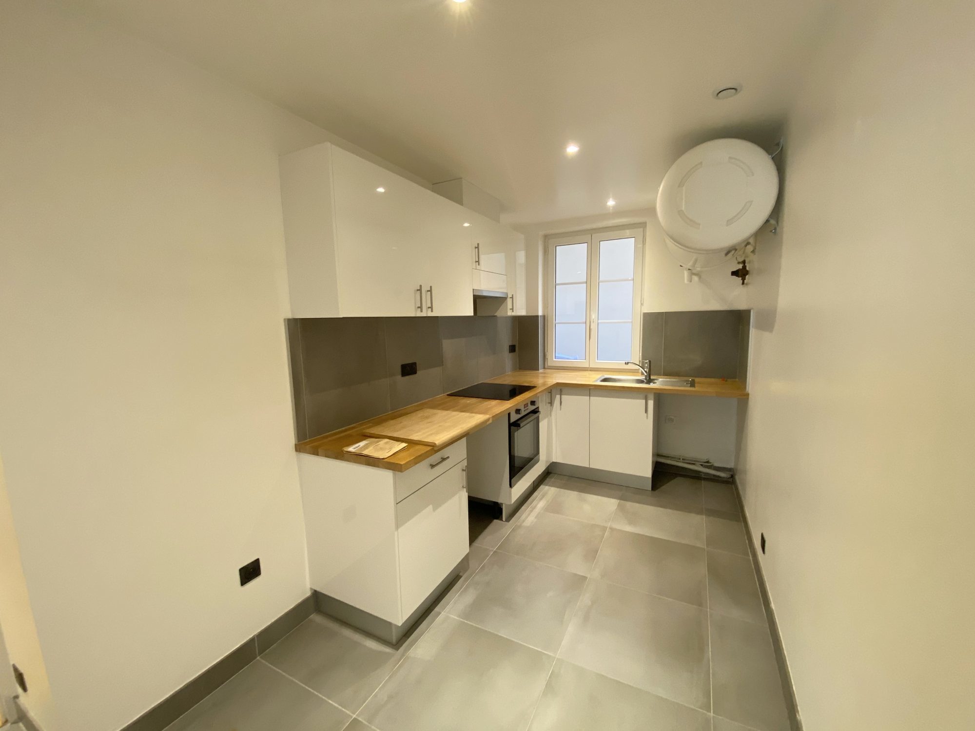 Appartement a louer paris-11e-arrondissement - 2 pièce(s) - 49 m2 - Surfyn