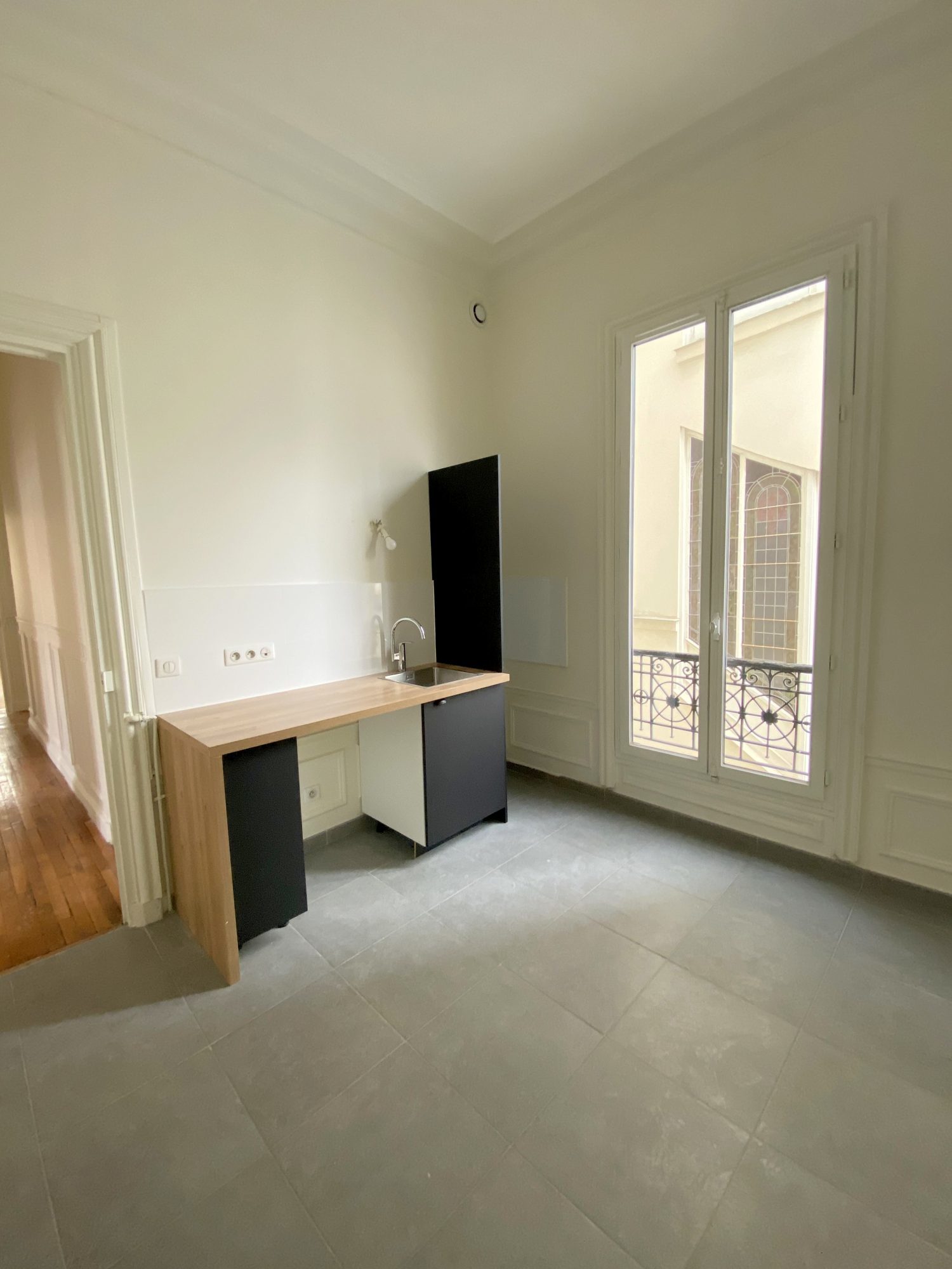 Appartement a louer paris-8e-arrondissement - 4 pièce(s) - 136 m2 - Surfyn