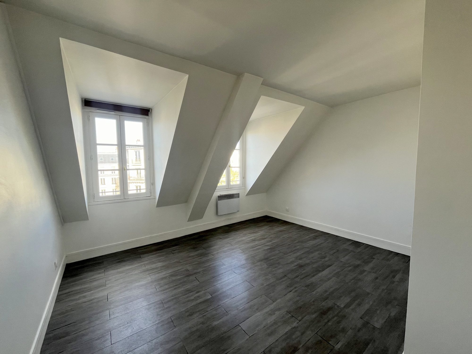 Appartement 2 pièce(s) 54 m²à louer Paris-3e-arrondissement