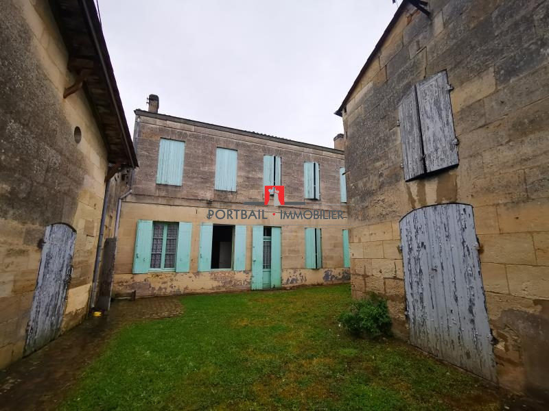 Maison 10 pièces 260 m² Saint-André-de-Cubzac