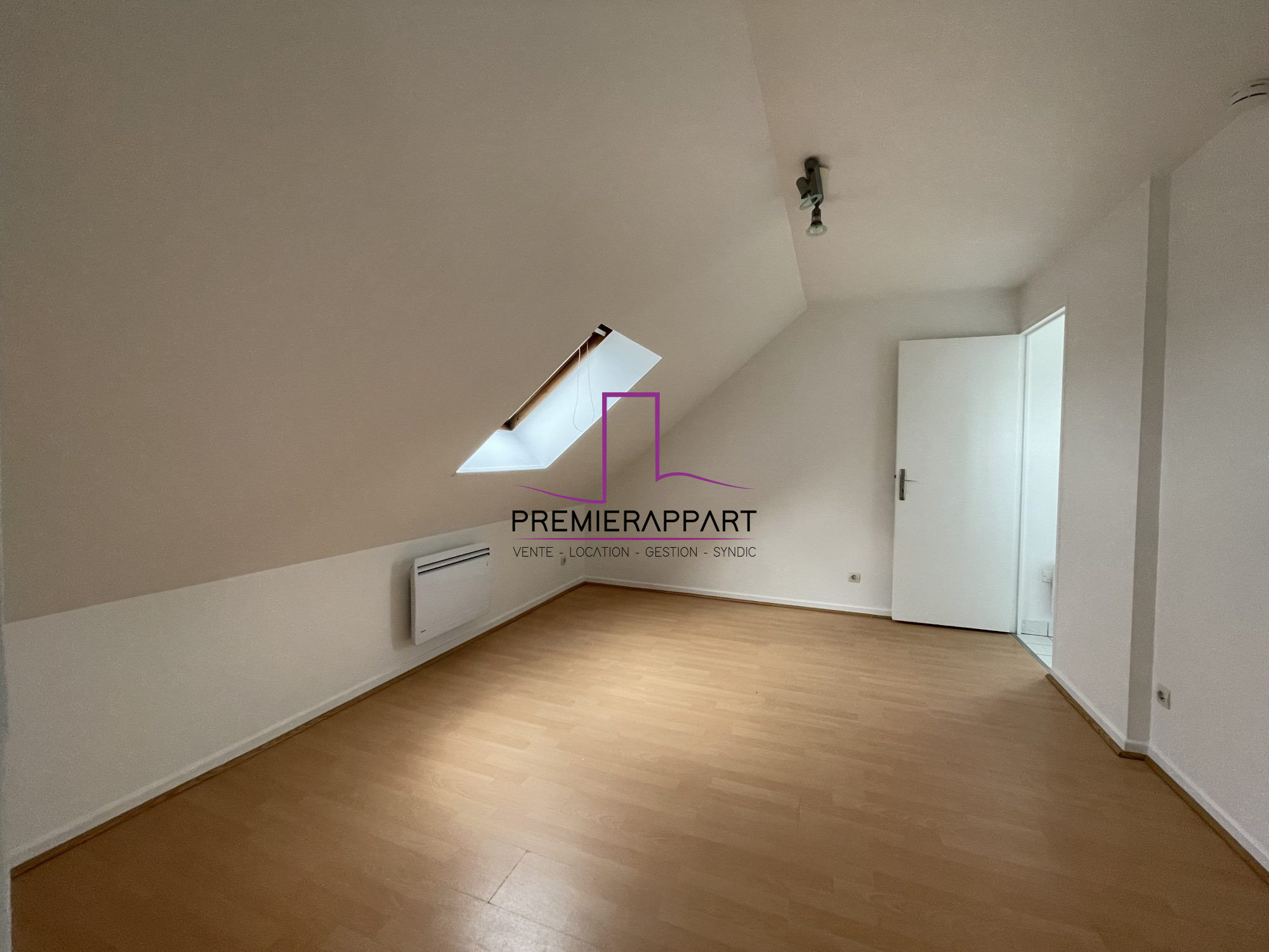 Appartement a louer argenteuil - 2 pièce(s) - 22 m2 - Surfyn